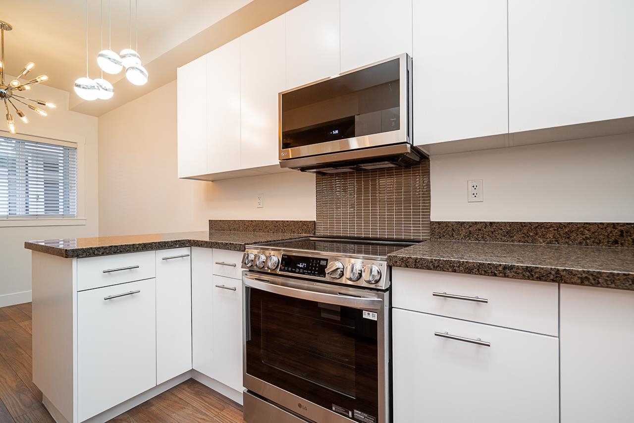3 19319 72 AVENUE Unit: 3