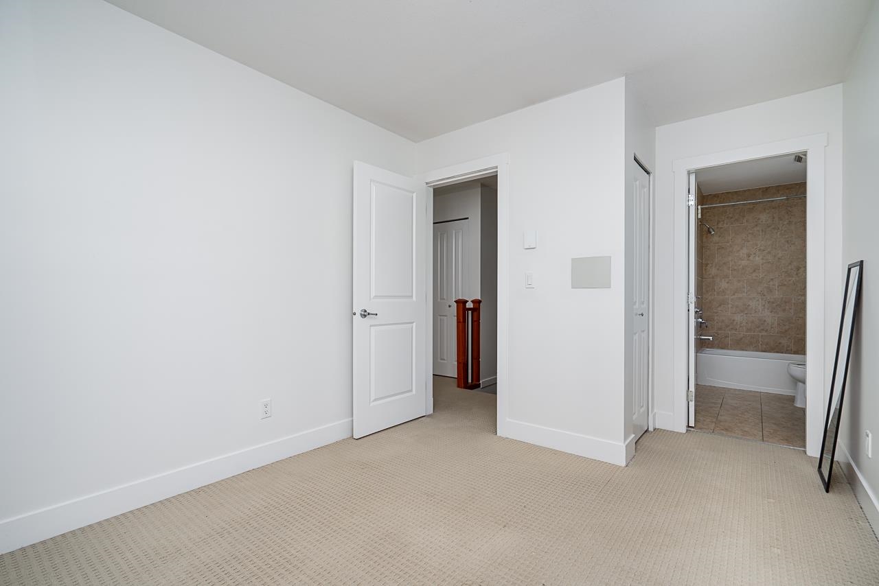 3 19319 72 AVENUE Unit: 3