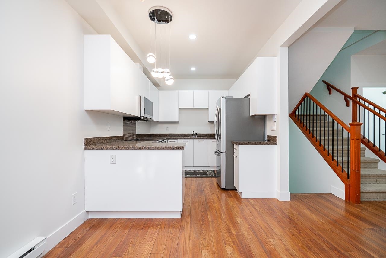3 19319 72 AVENUE Unit: 3