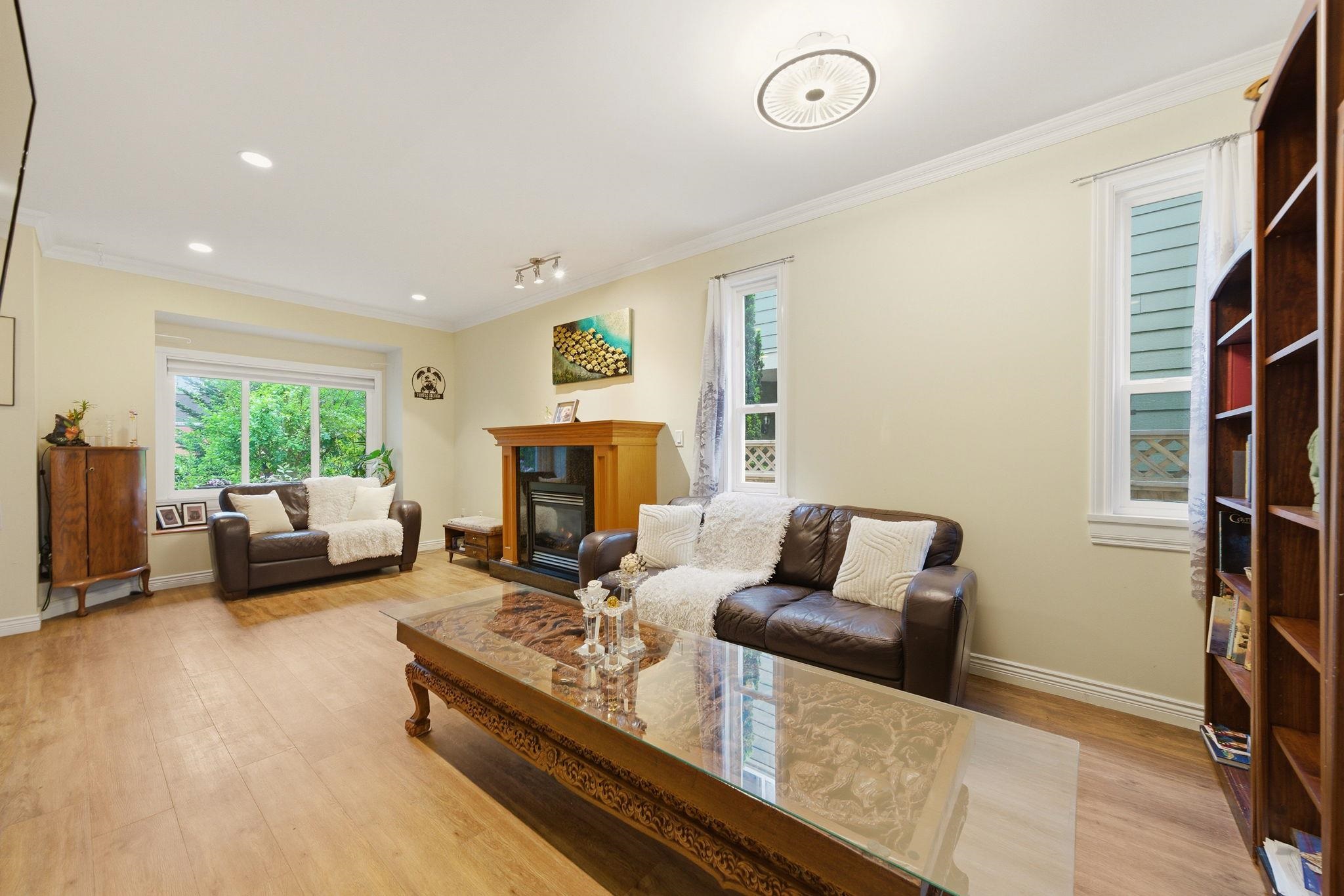 562 W KEITH ROAD