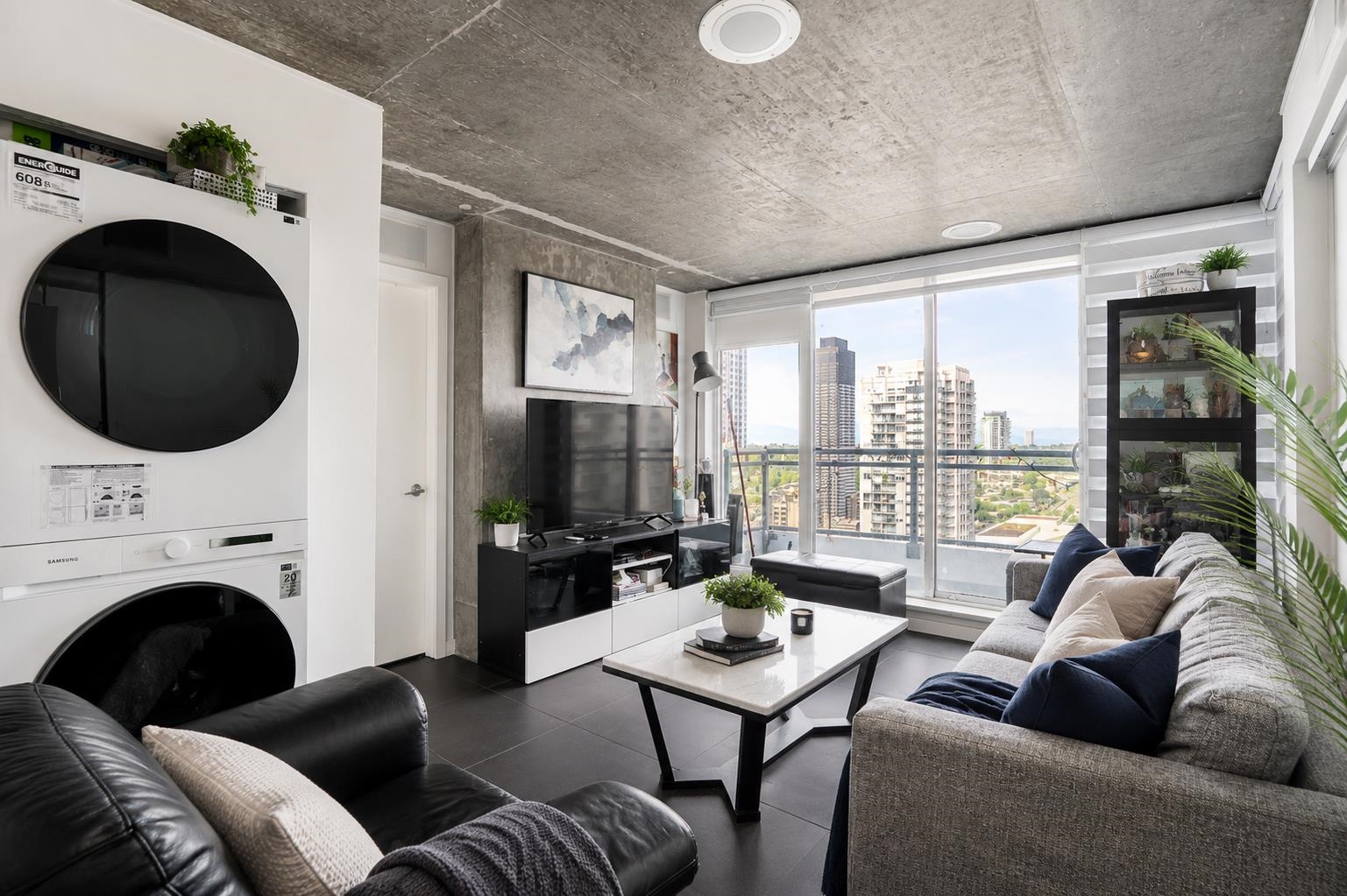 2304 13303 CENTRAL AVENUE Unit: 2304