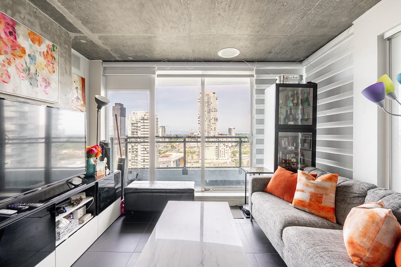 2304 13303 CENTRAL AVENUE Unit: 2304