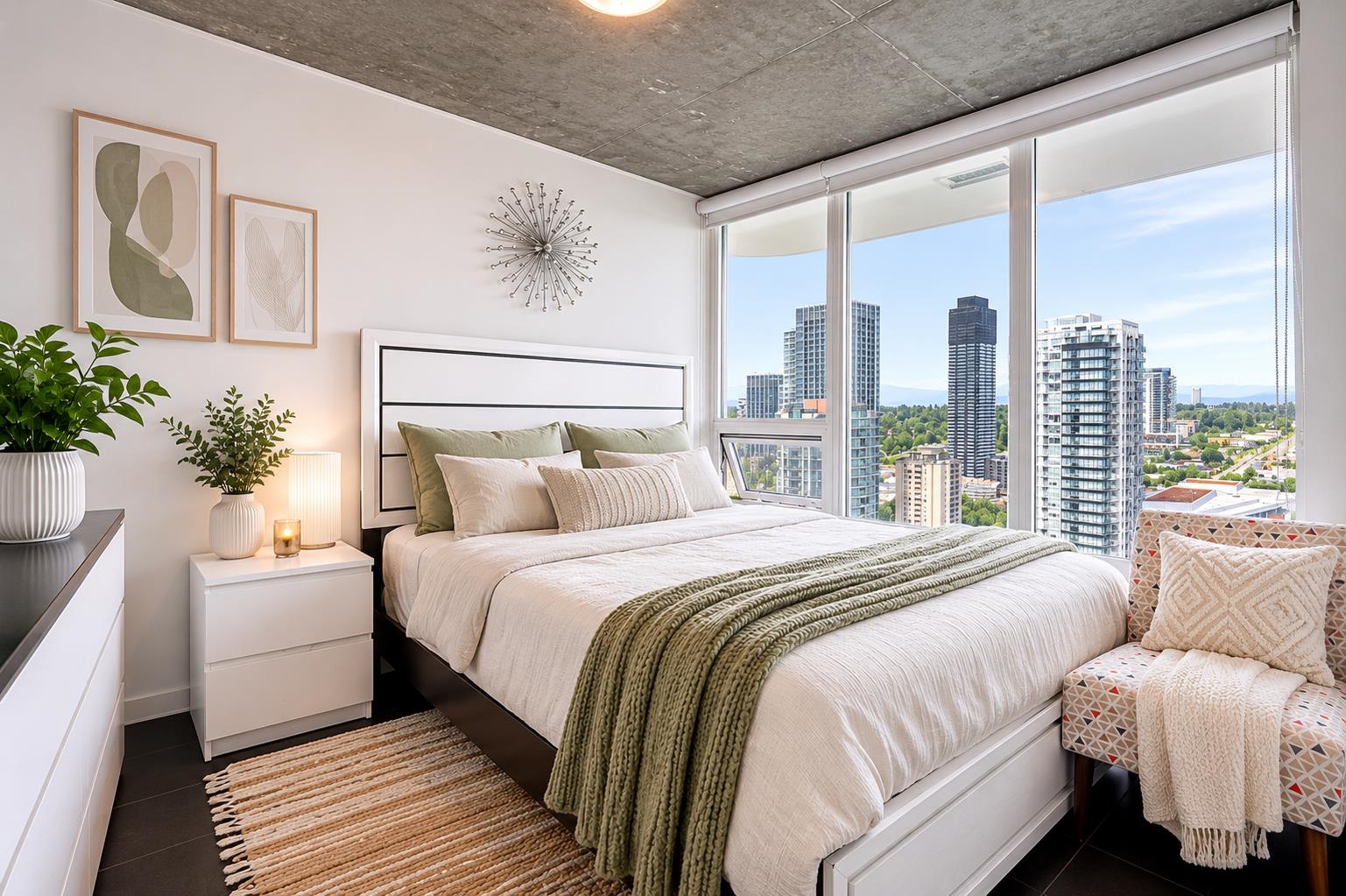 2304 13303 CENTRAL AVENUE Unit: 2304