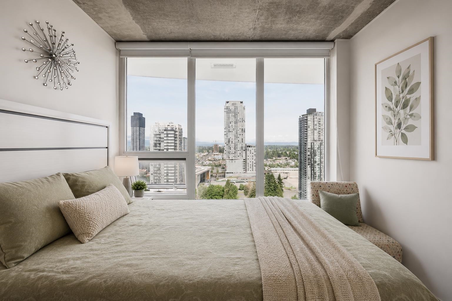 2304 13303 CENTRAL AVENUE Unit: 2304