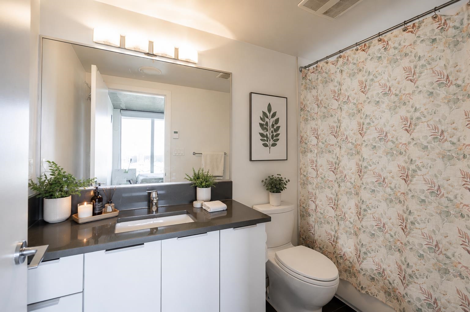 2304 13303 CENTRAL AVENUE Unit: 2304