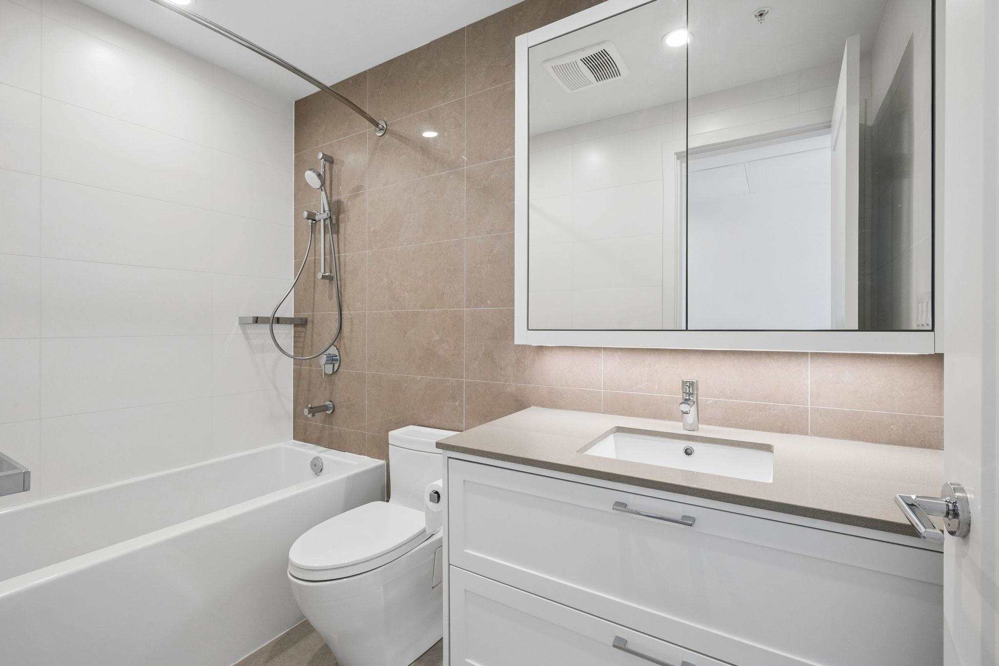 132 4665 ALASKA AVENUE Unit: 132