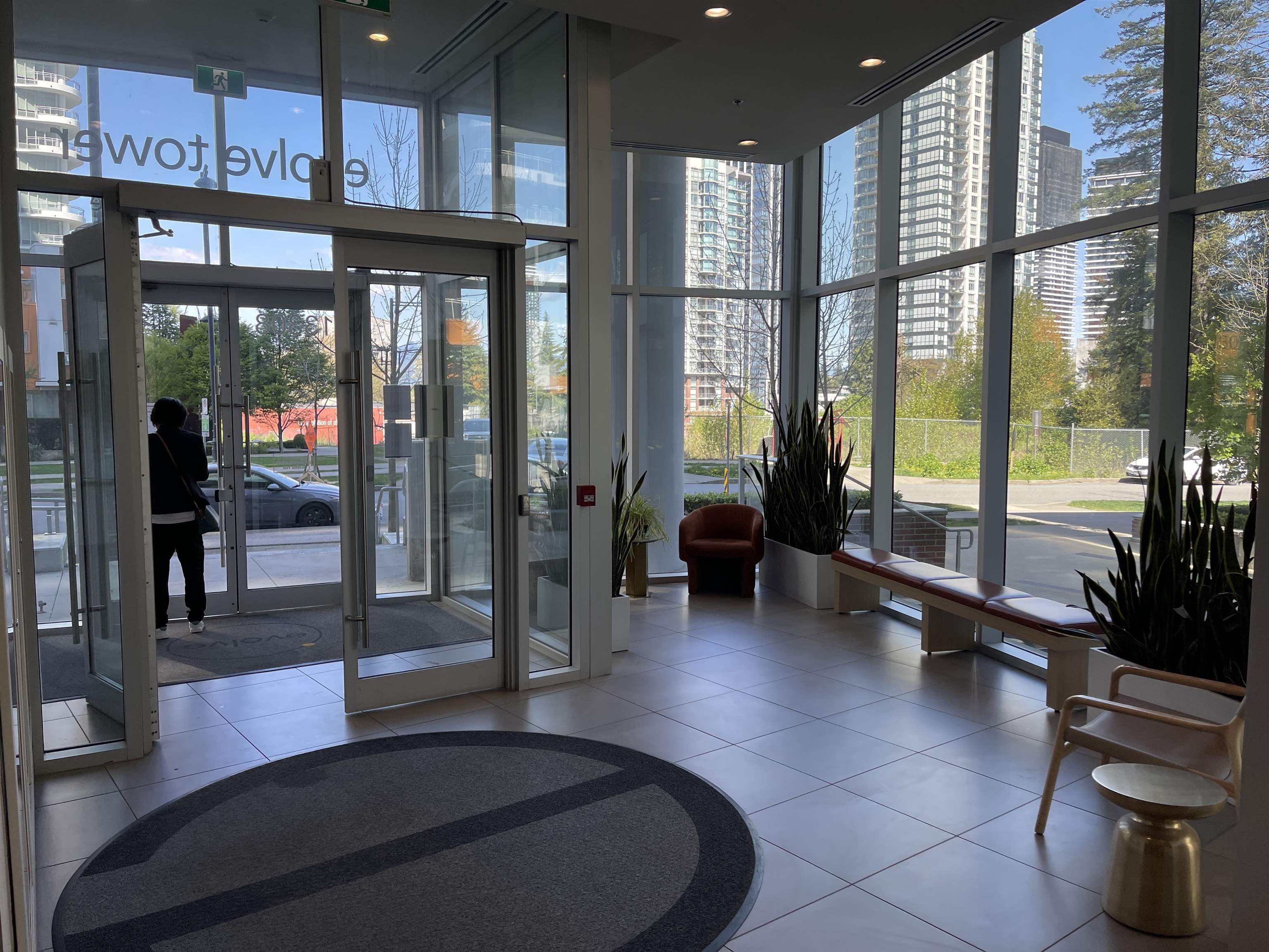 1507 13308 CENTRAL AVENUE Unit: 1507