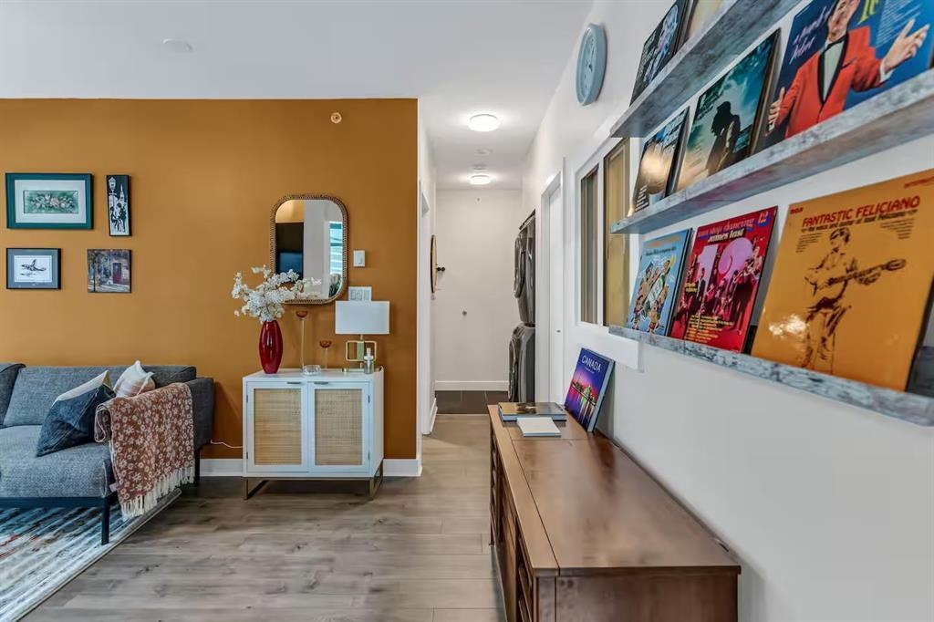 302 1238 BURRARD STREET Unit: 302