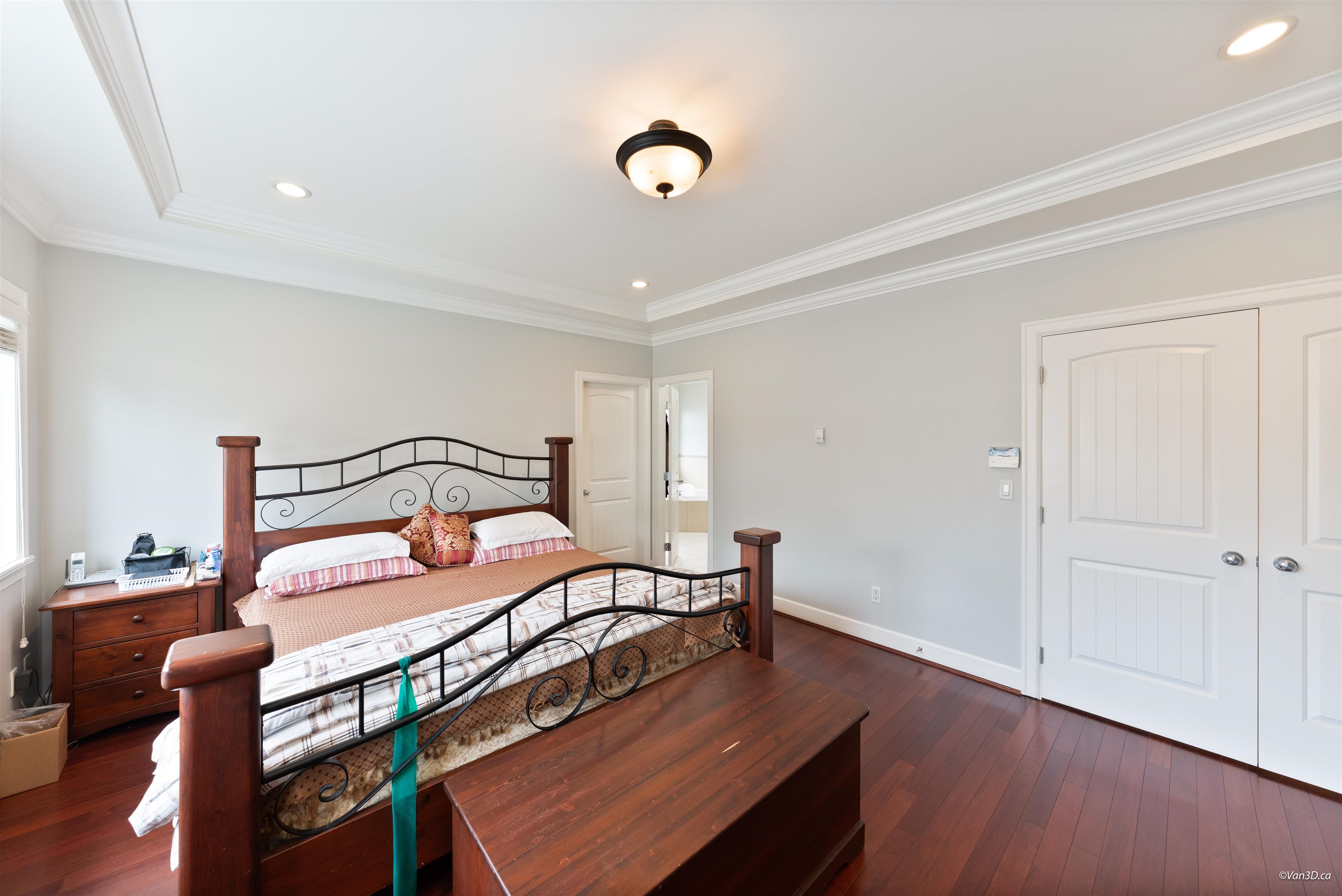 9291 KIRKMOND CRESCENT
