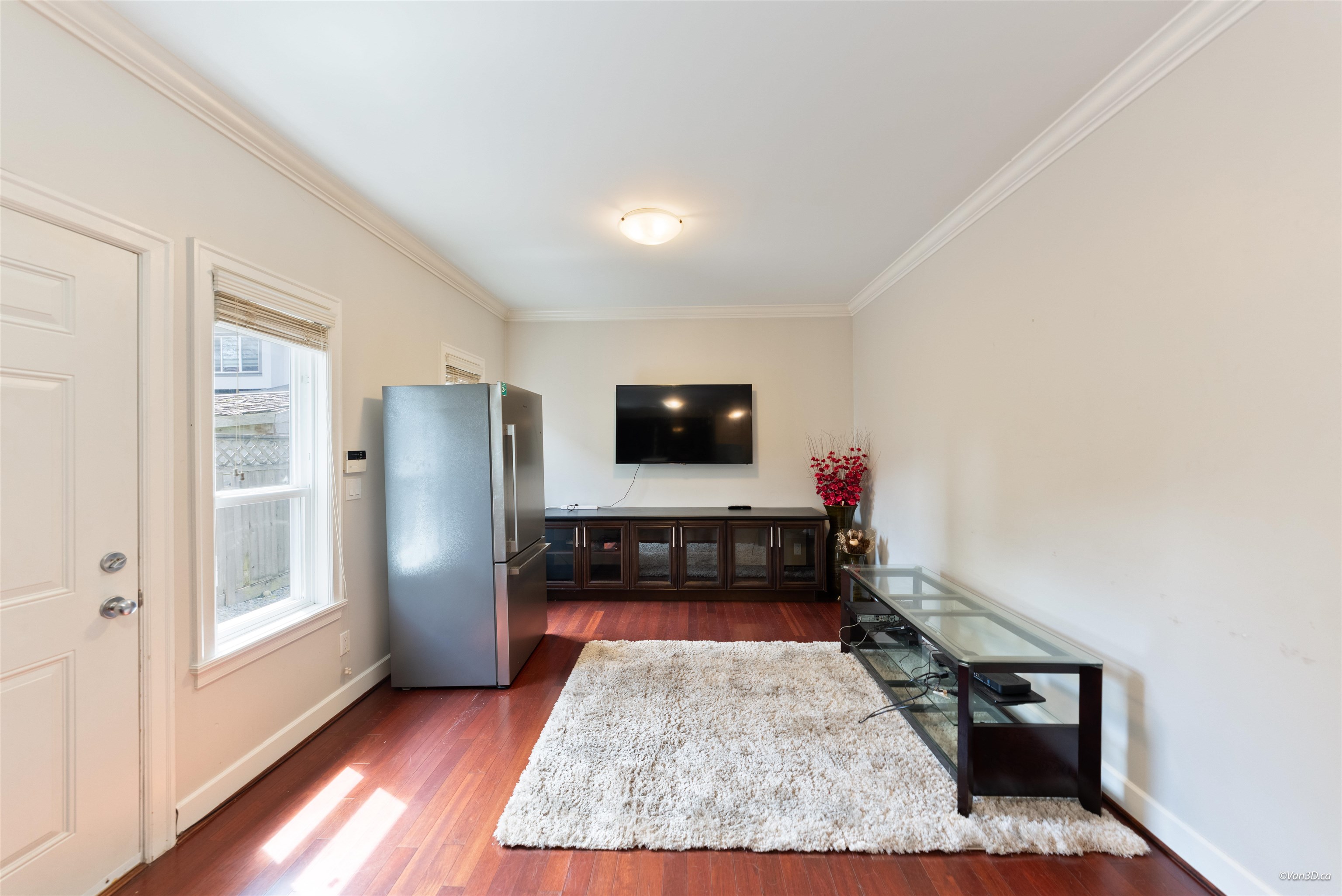 9291 KIRKMOND CRESCENT