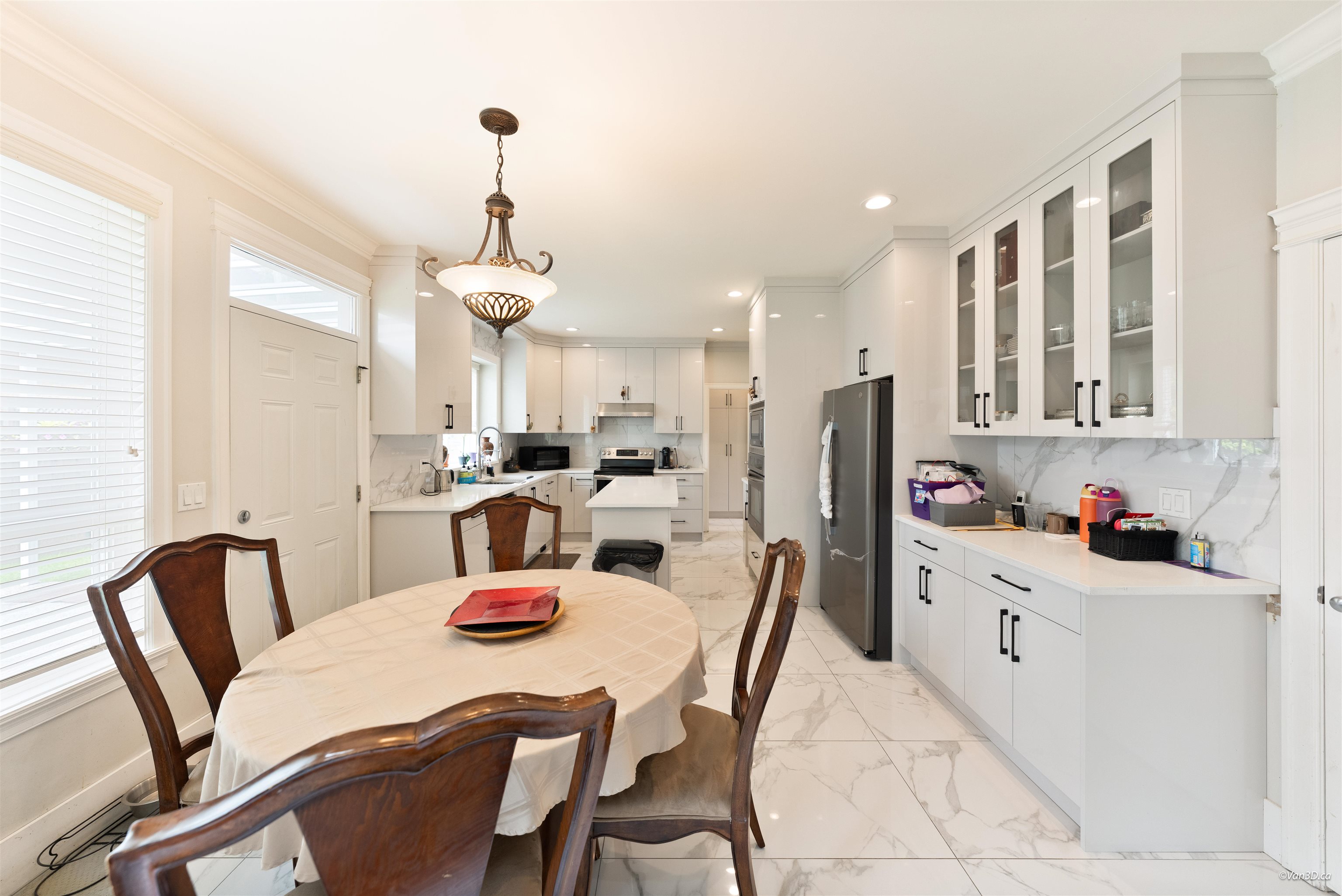 9291 KIRKMOND CRESCENT