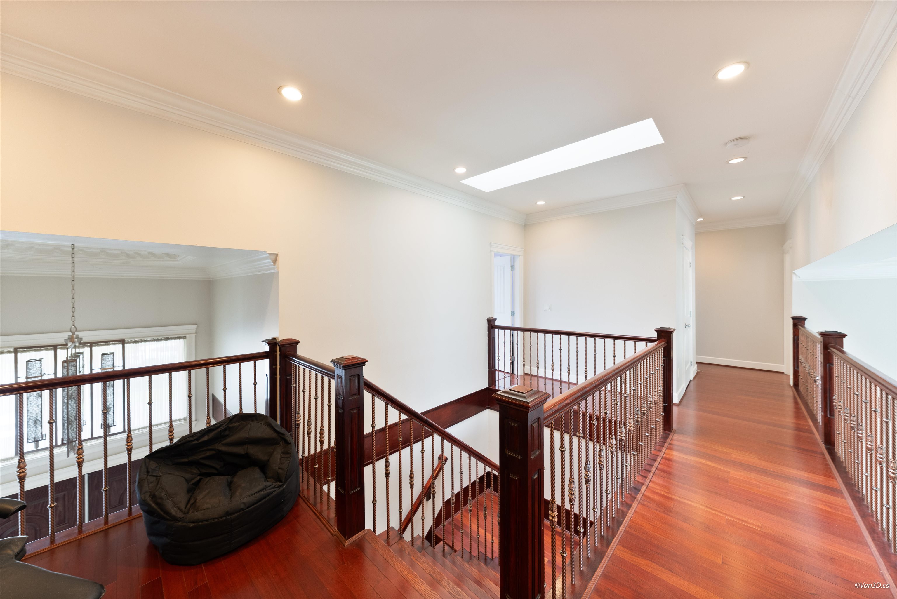 9291 KIRKMOND CRESCENT
