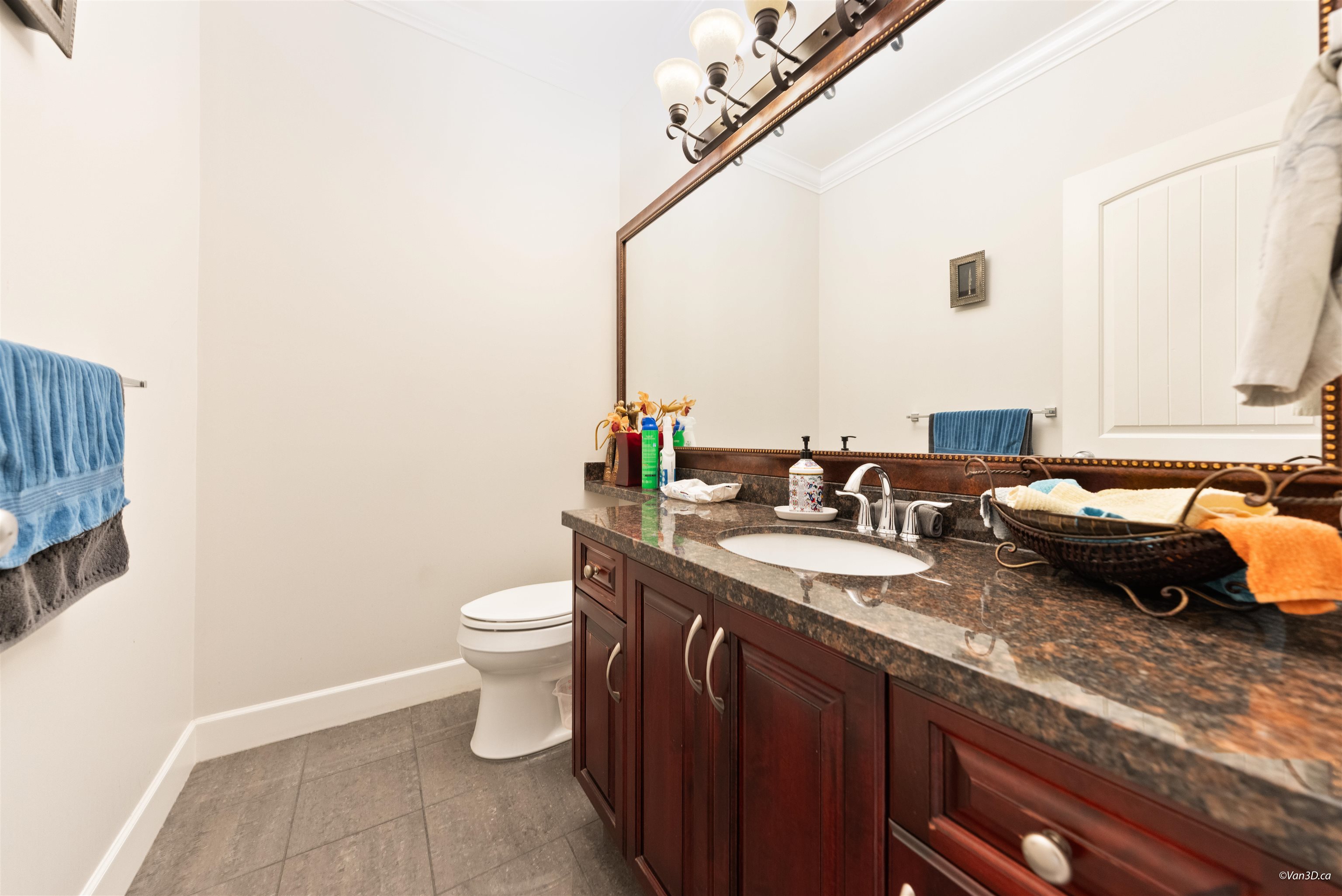 9291 KIRKMOND CRESCENT
