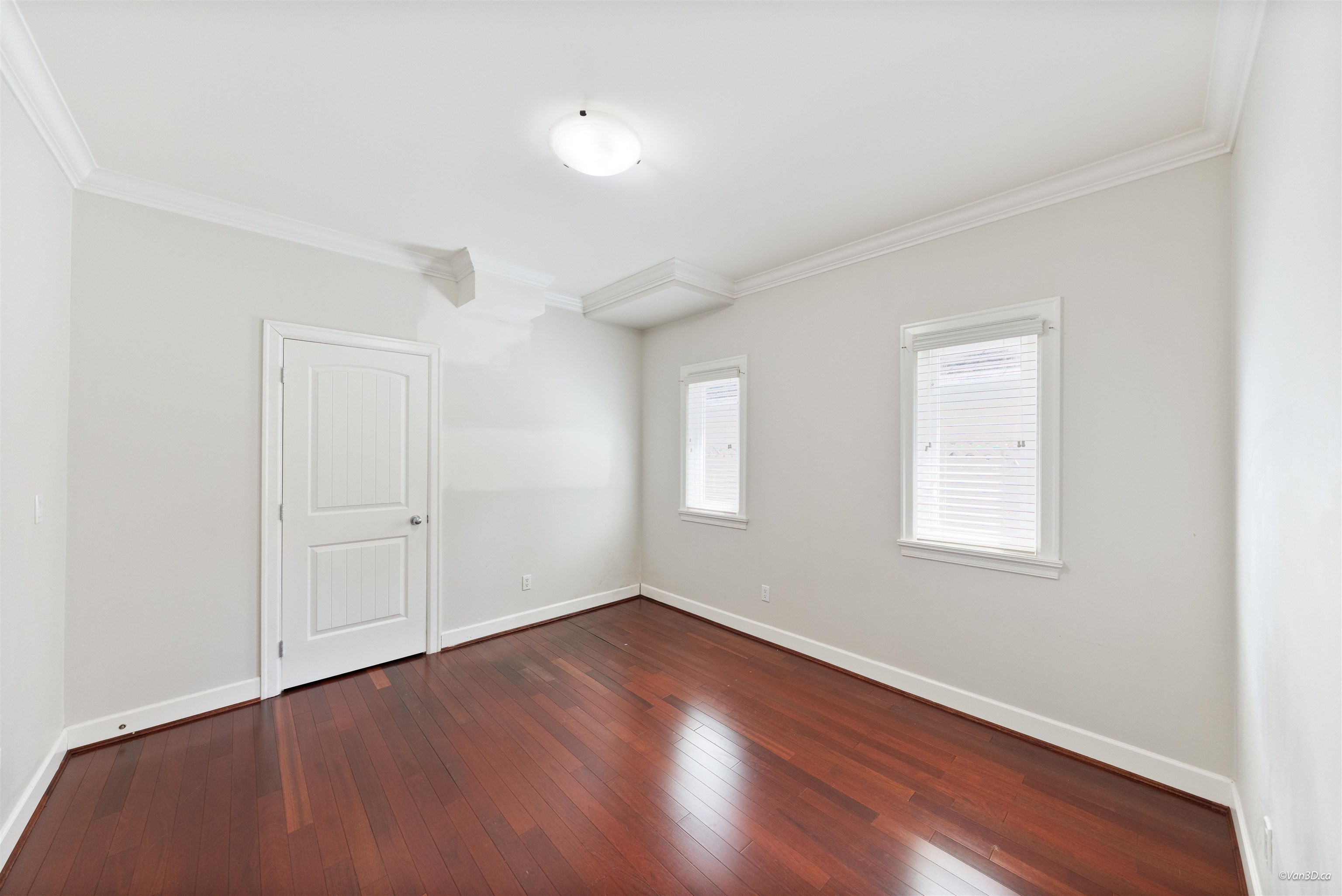 9291 KIRKMOND CRESCENT