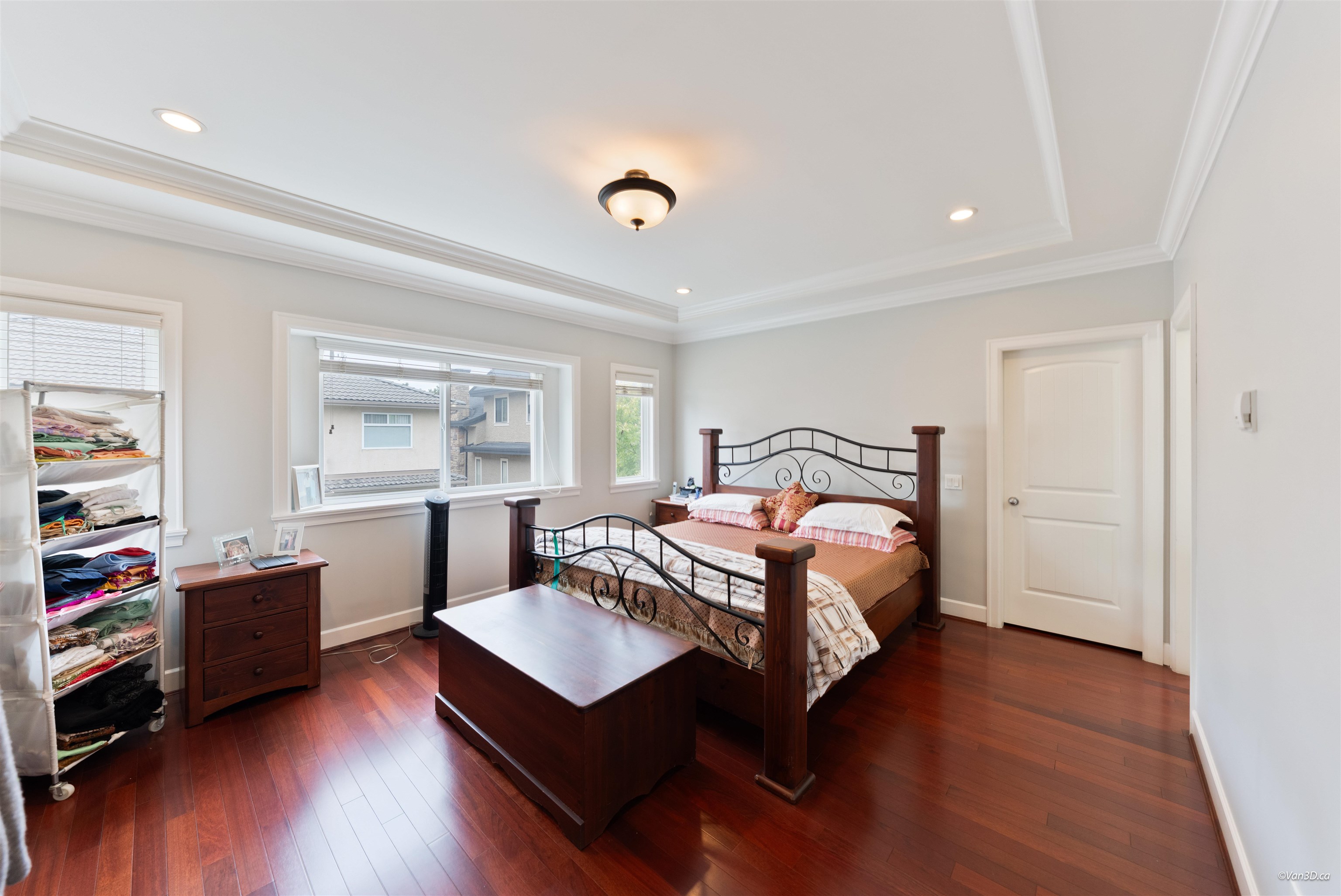 9291 KIRKMOND CRESCENT