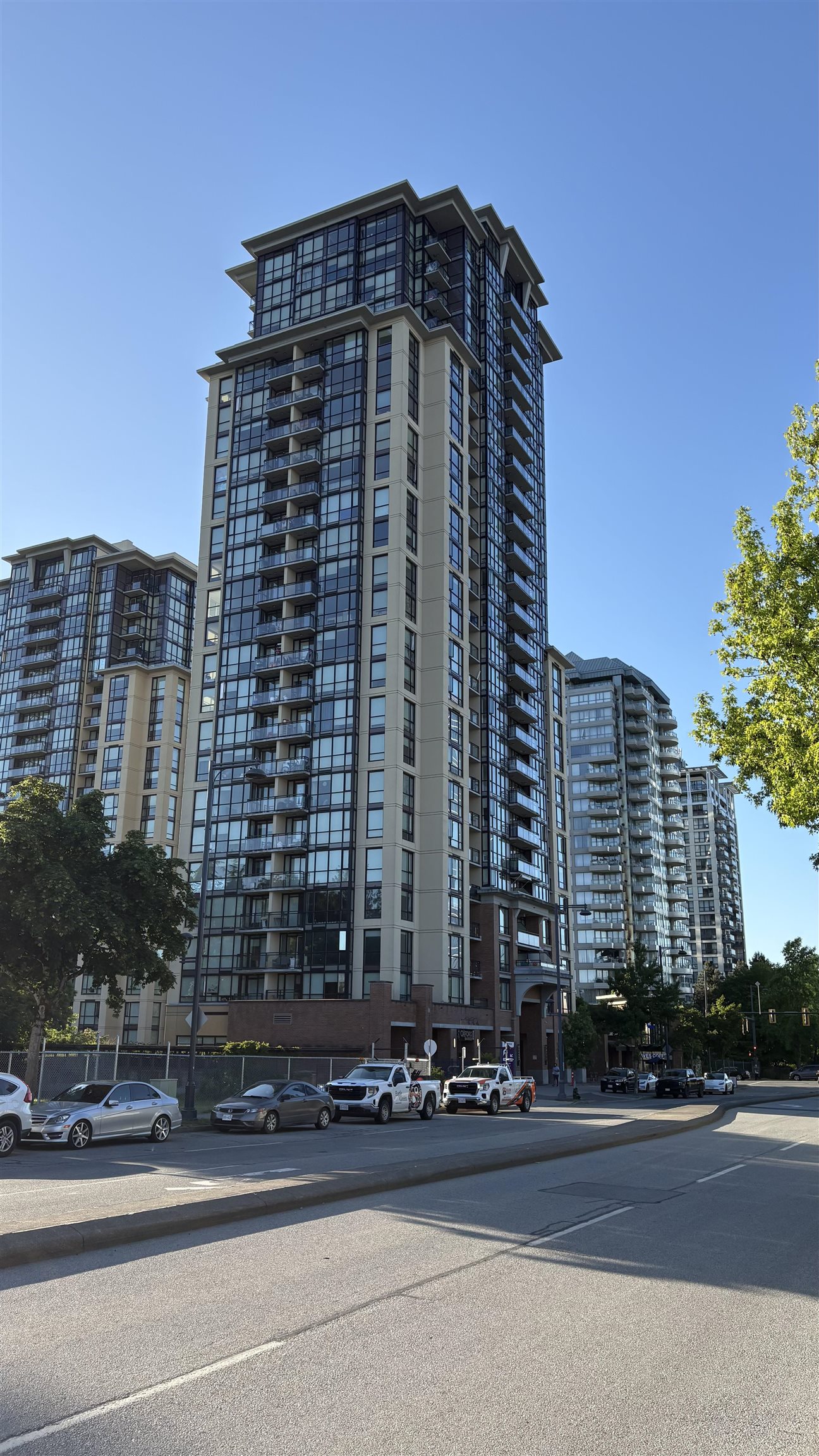 2110 10777 UNIVERSITY DRIVE