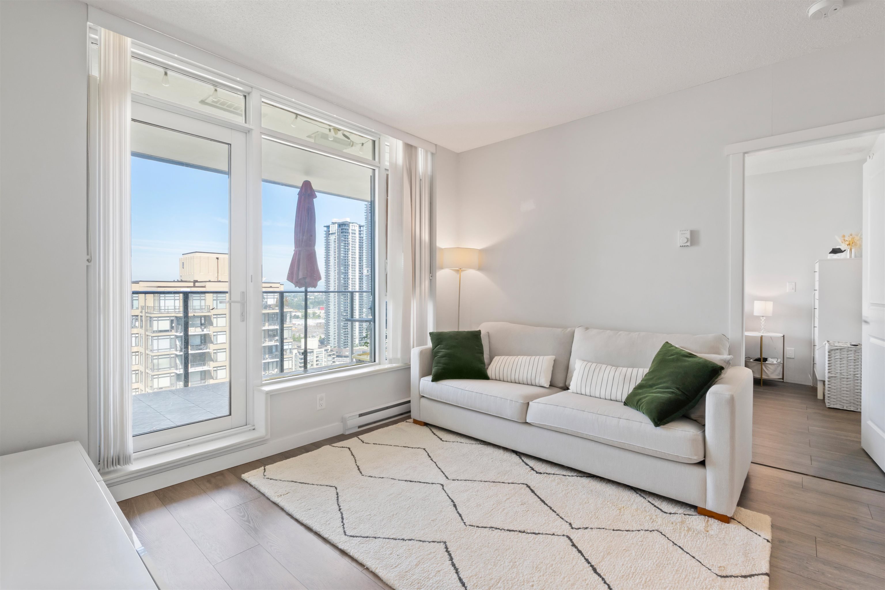 3205 2388 MADISON AVENUE