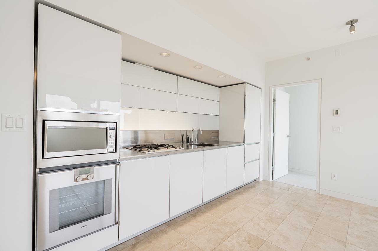 2902 838 W HASTINGS STREET