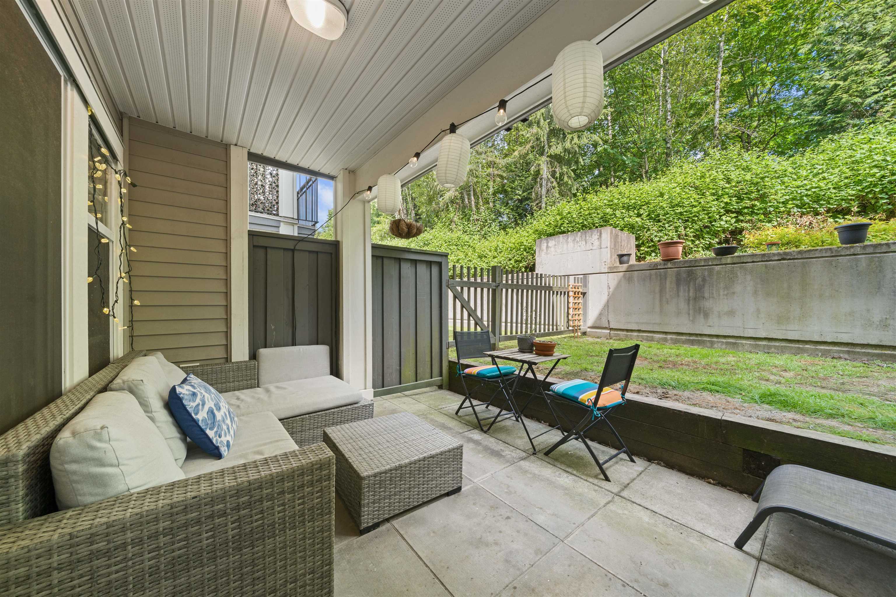 203 4833 BRENTWOOD DRIVE