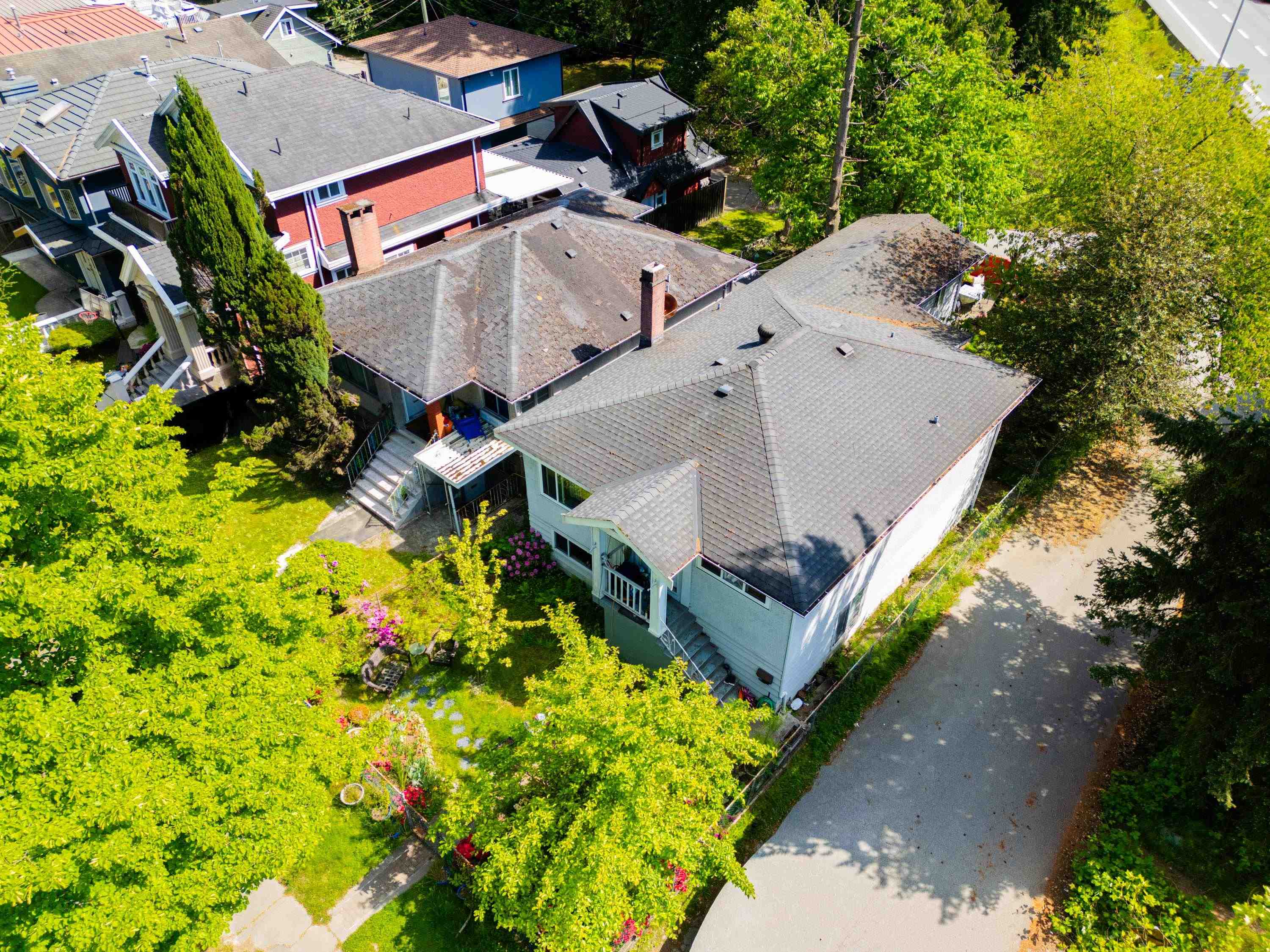 3446 WILLIAM STREET