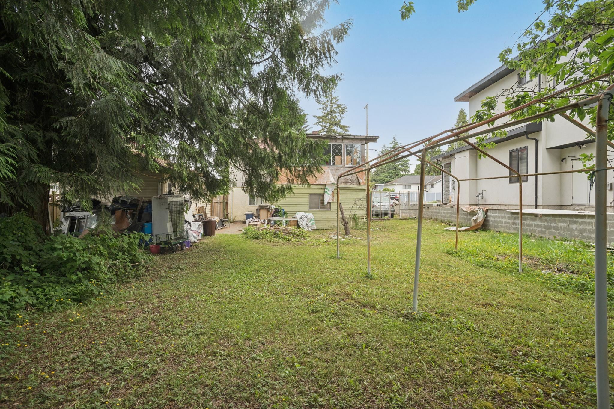 12882 100 AVENUE