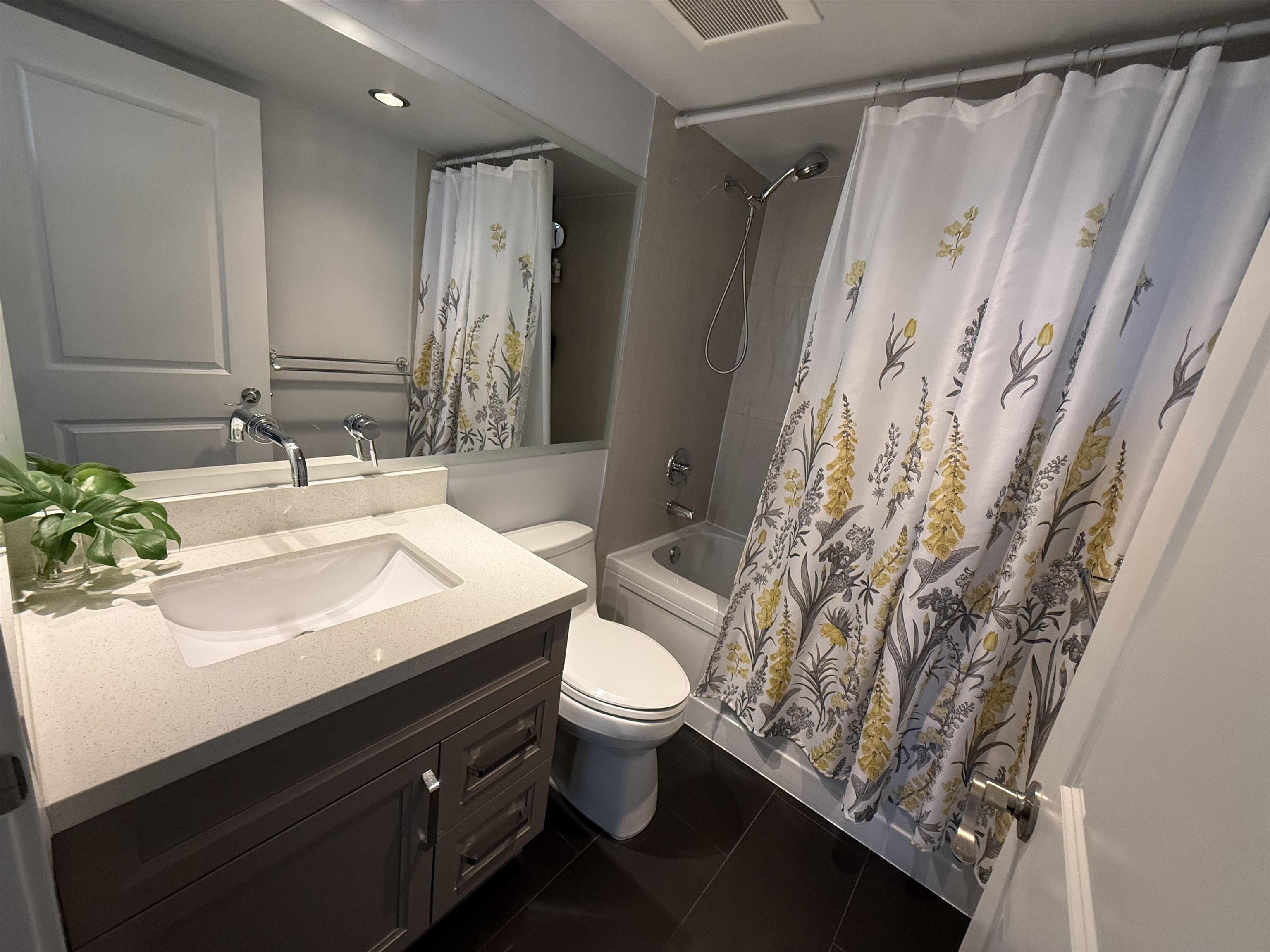 1008 9188 HEMLOCK DRIVE