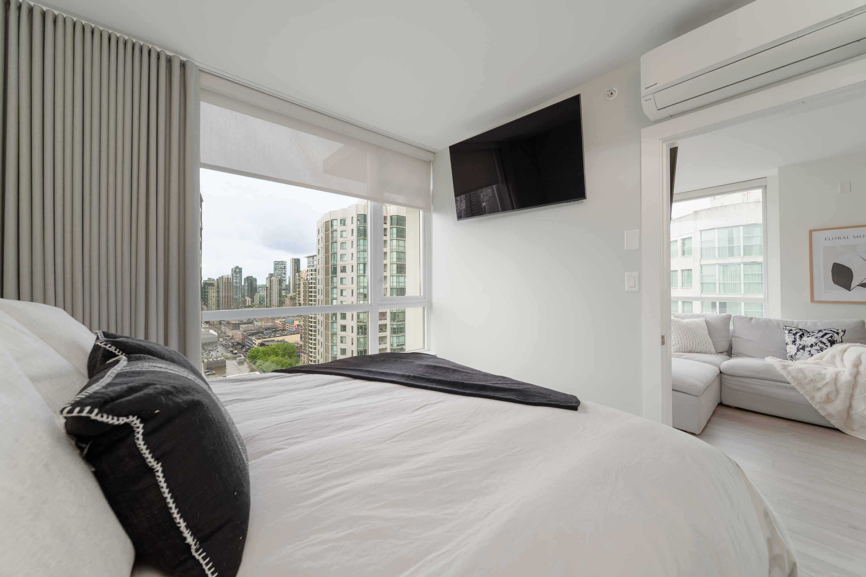 1908 821 CAMBIE STREET