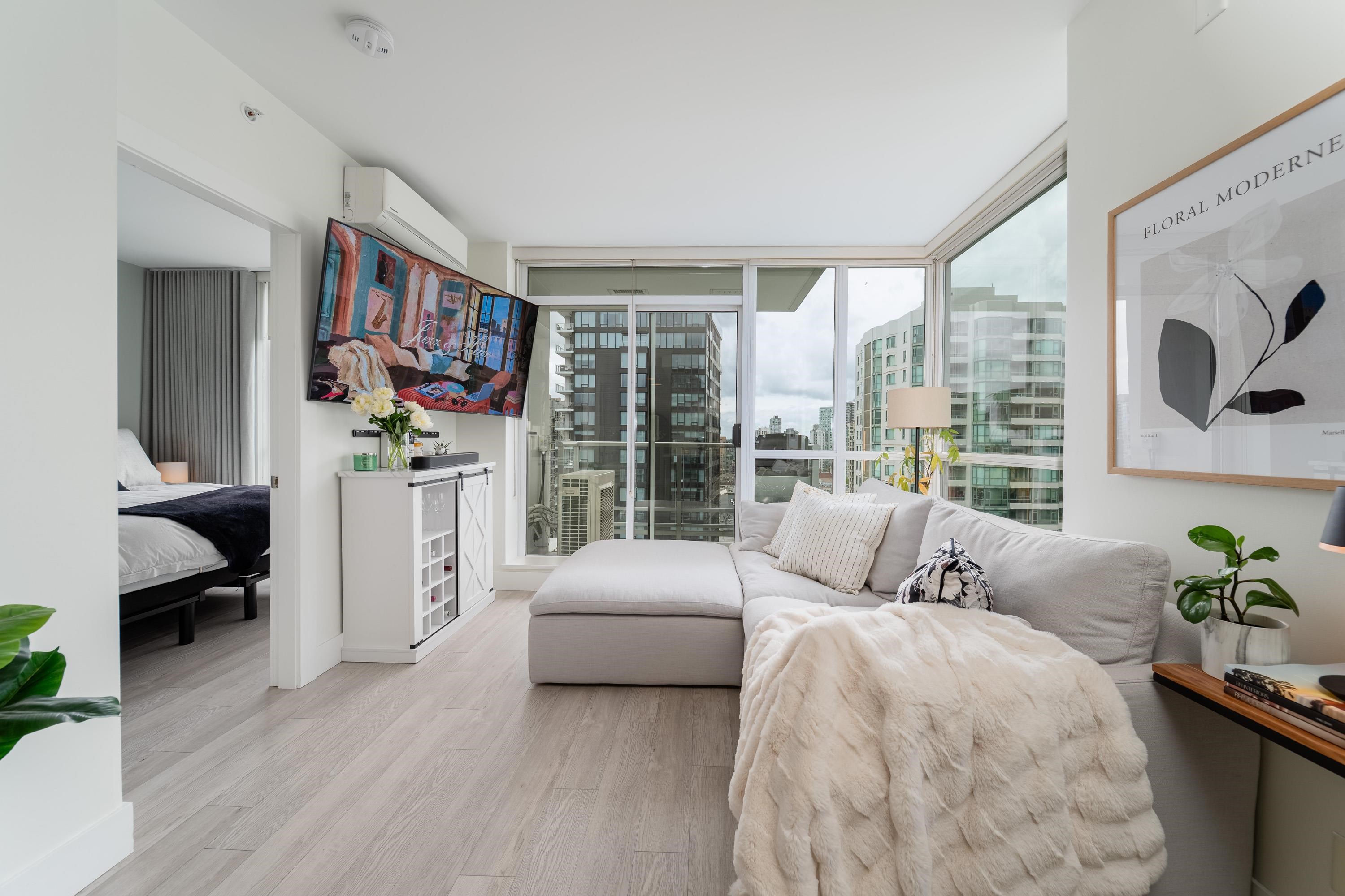 1908 821 CAMBIE STREET
