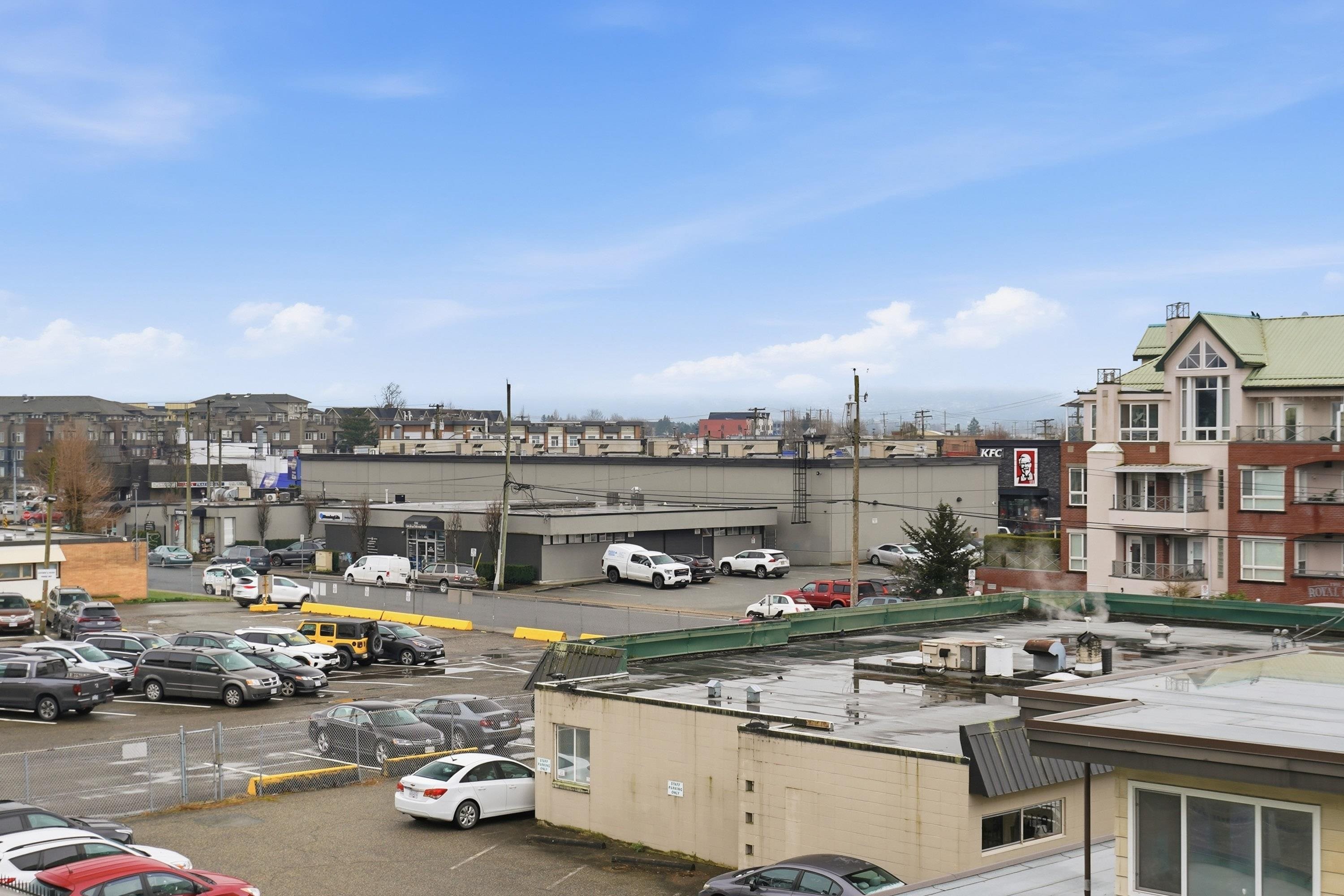 309 45744 SPADINA AVENUE