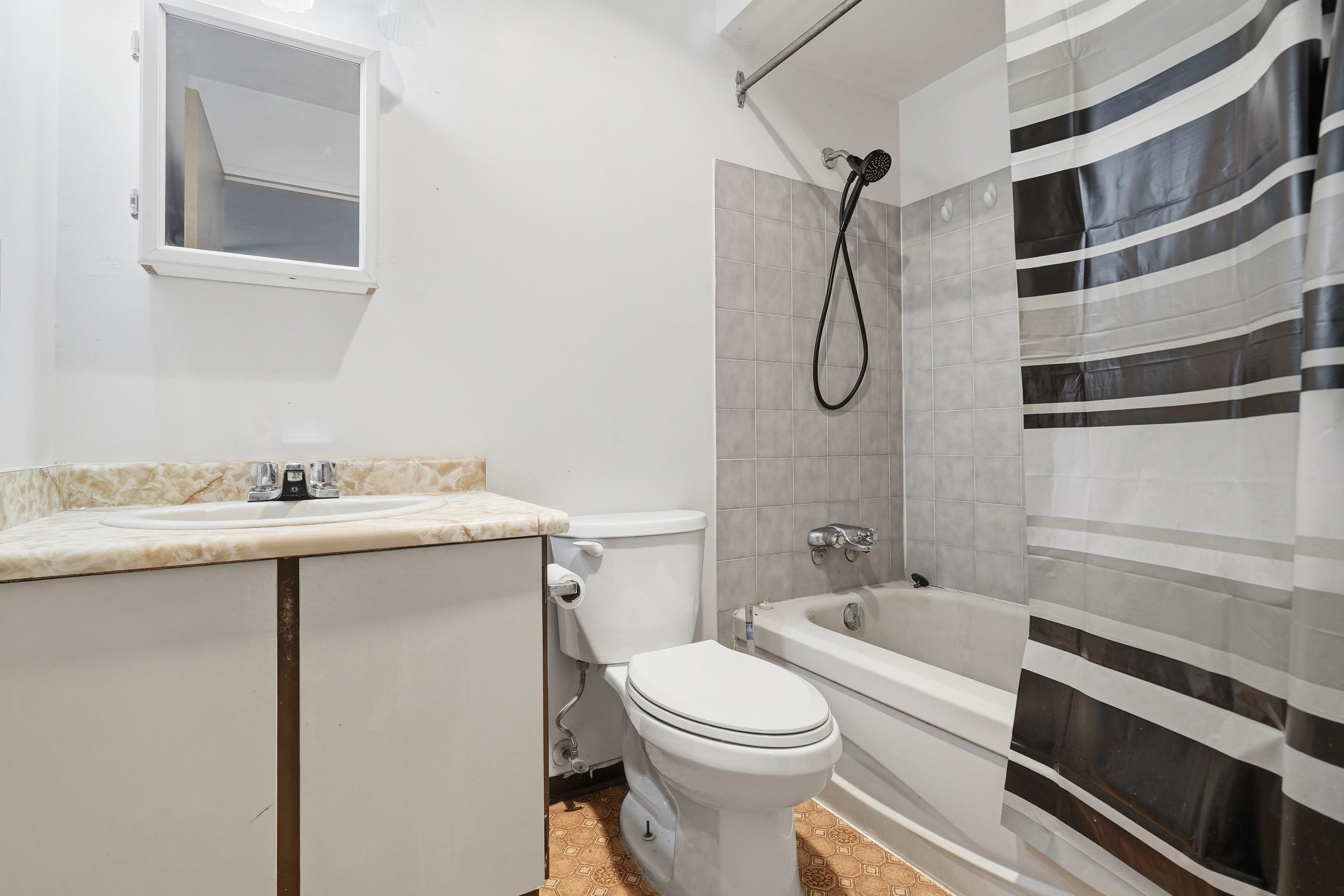 309 45744 SPADINA AVENUE