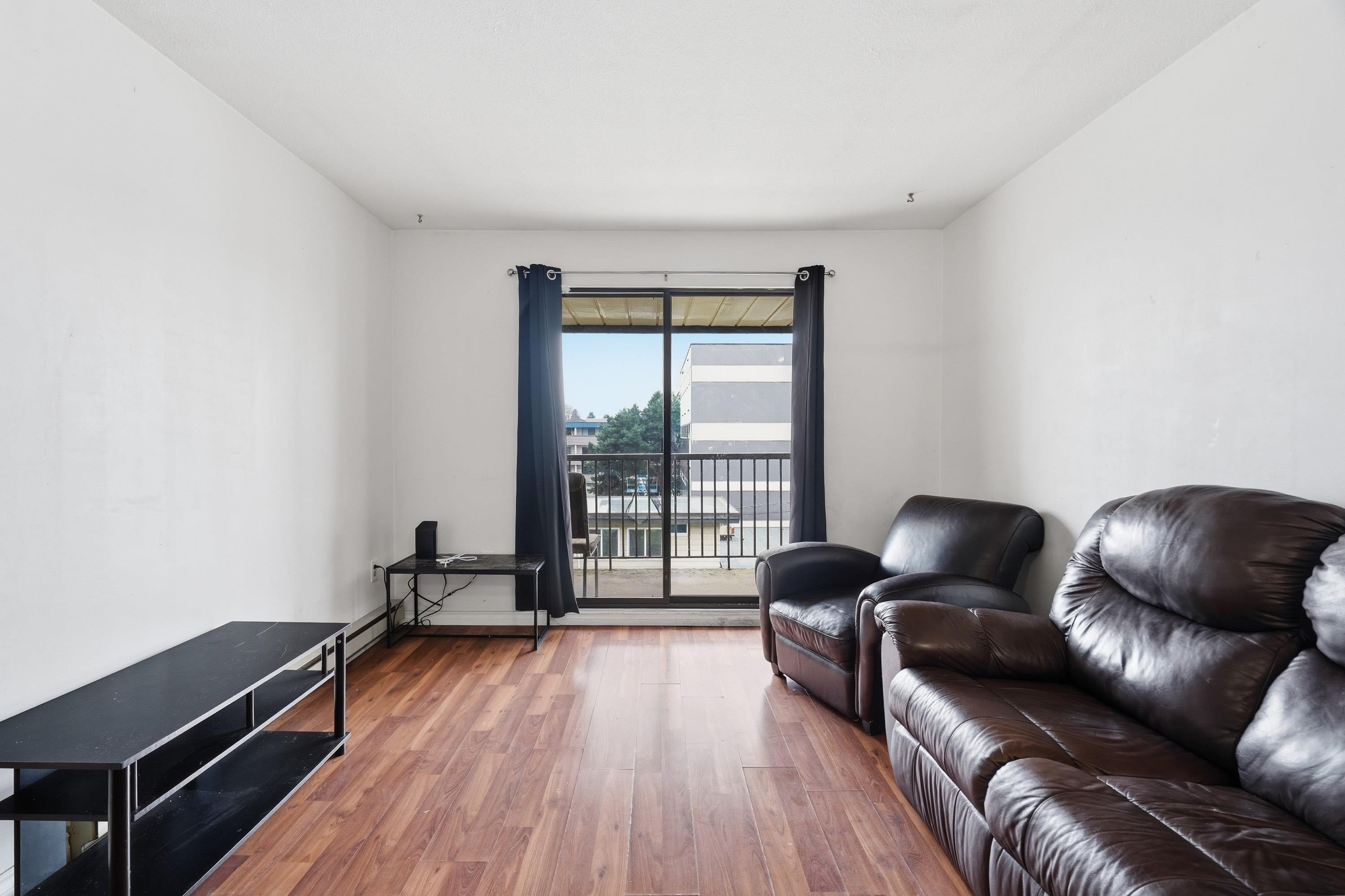 309 45744 SPADINA AVENUE