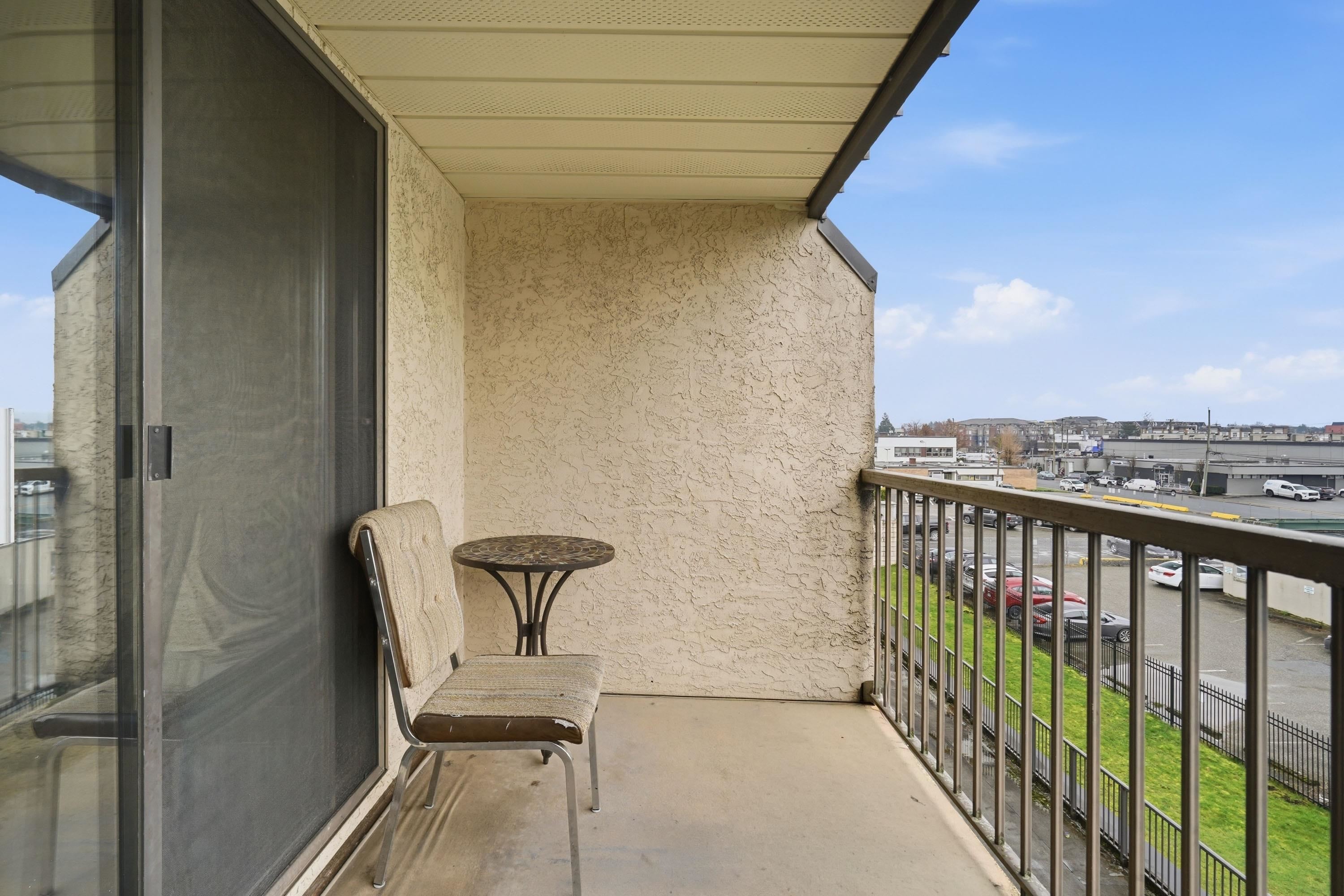 309 45744 SPADINA AVENUE