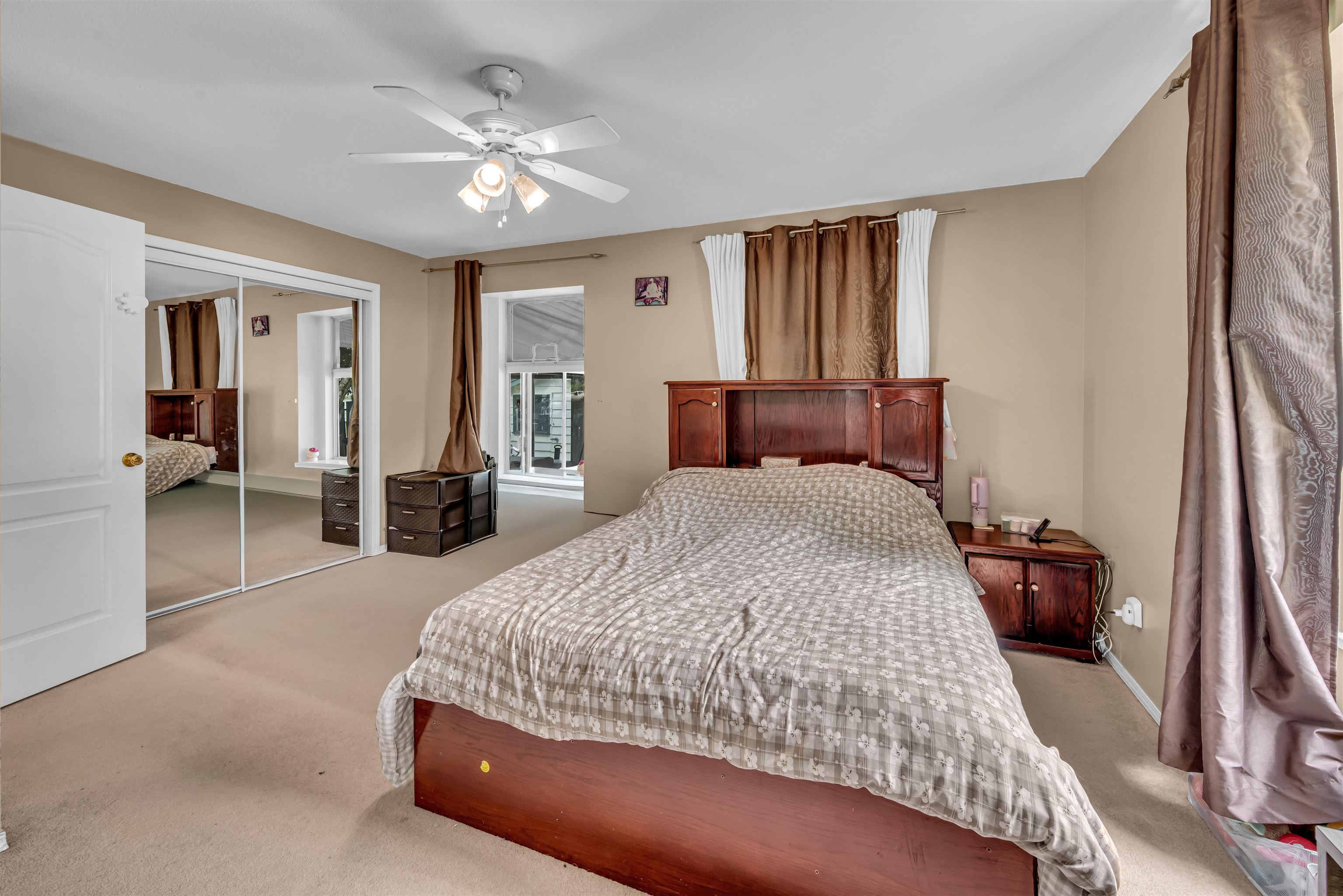 20692 RIVER ROAD