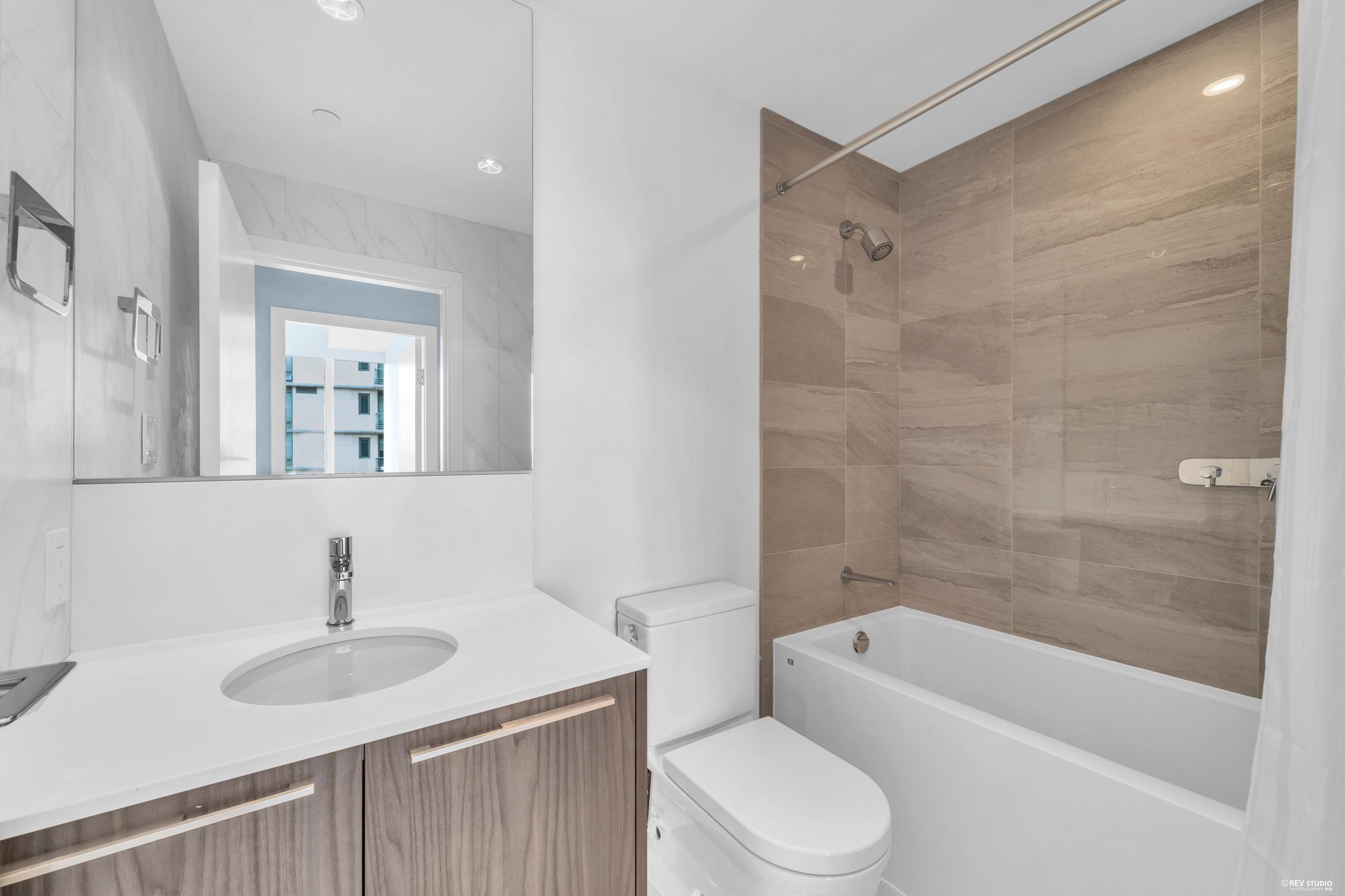 709 6622 PEARSON WAY