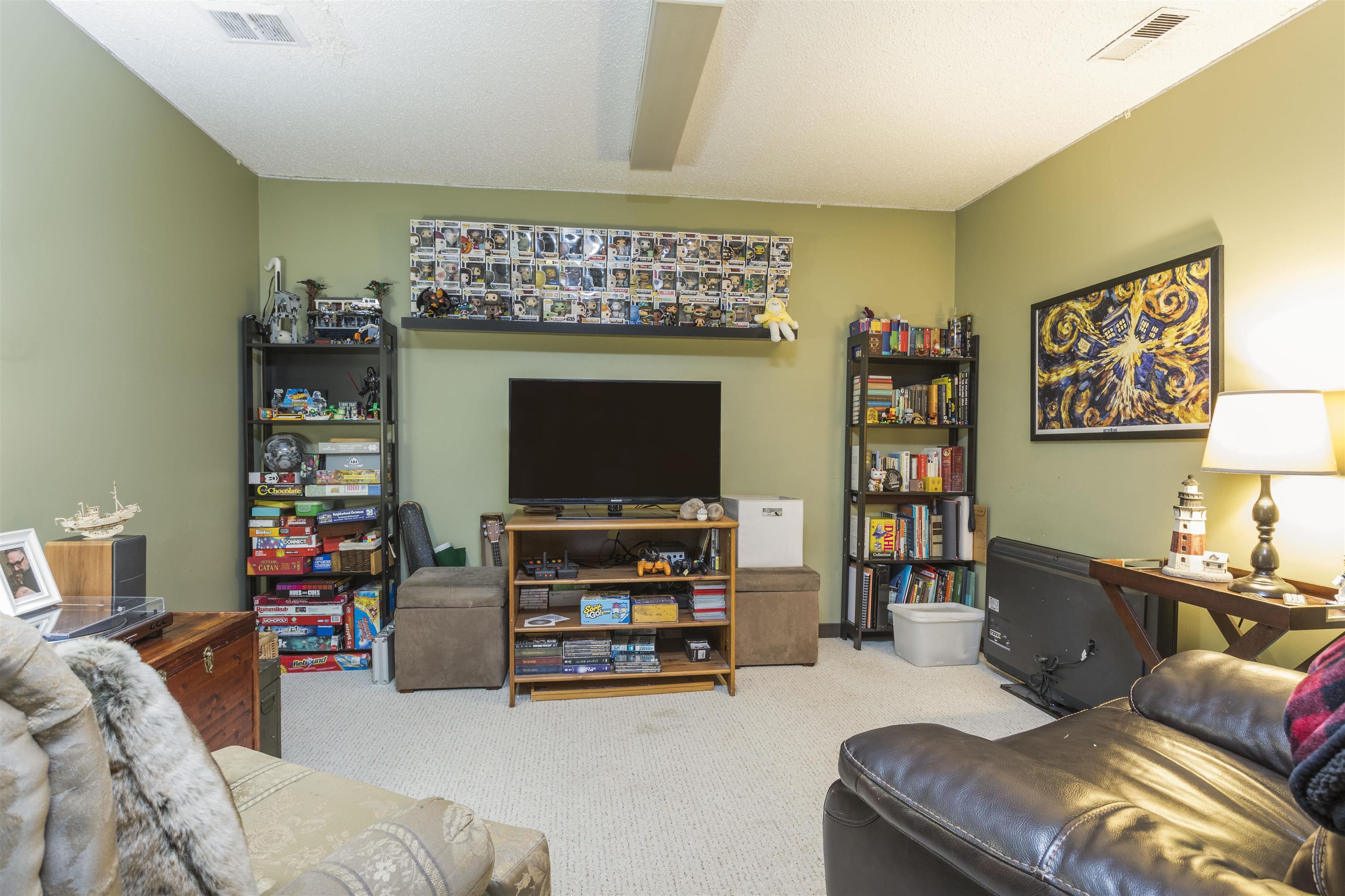 75 10760 GUILDFORD DRIVE