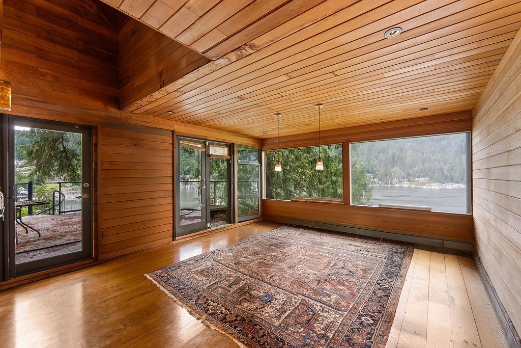 4678 EASTRIDGE ROAD