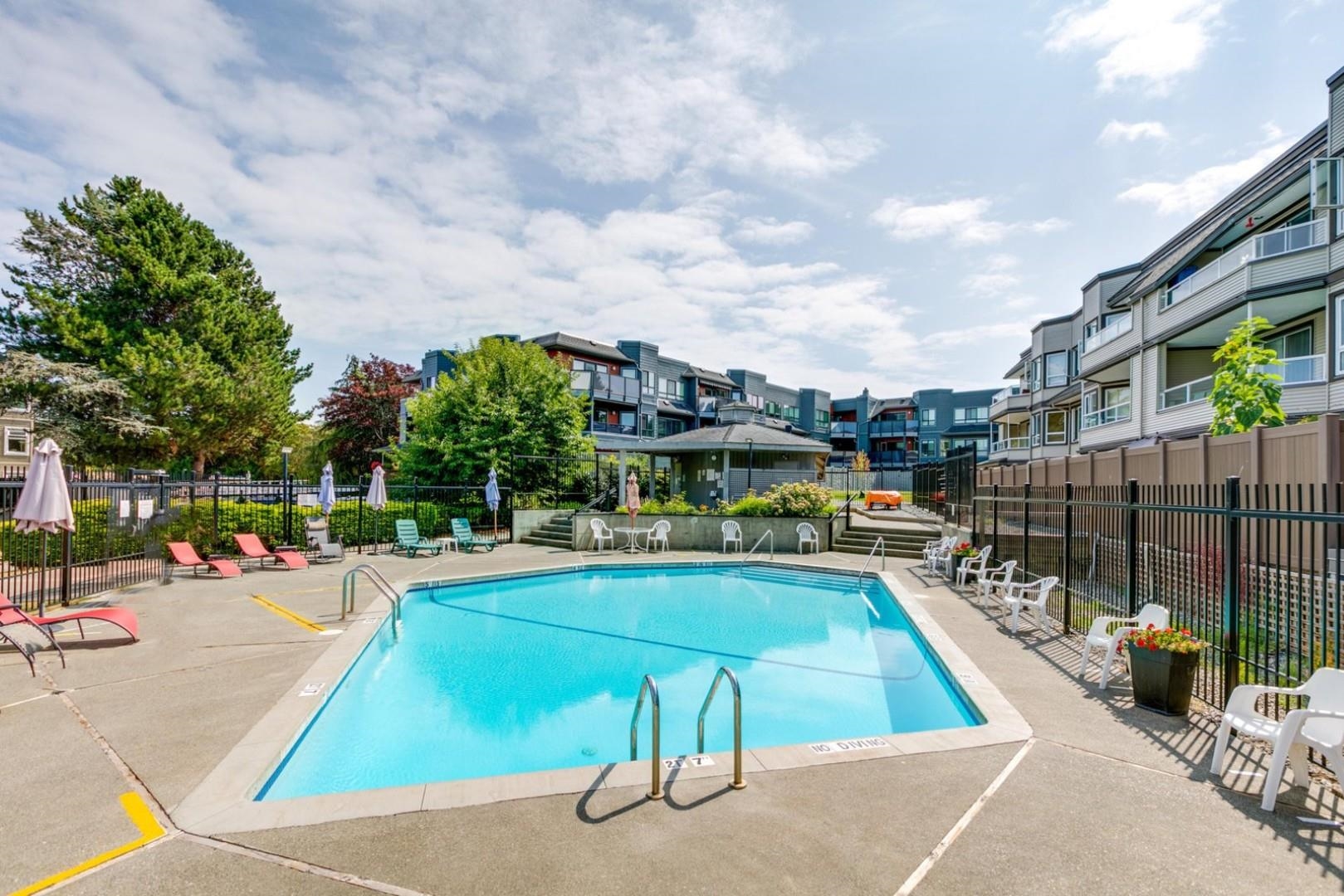111 1840 E SOUTHMERE CRESCENT