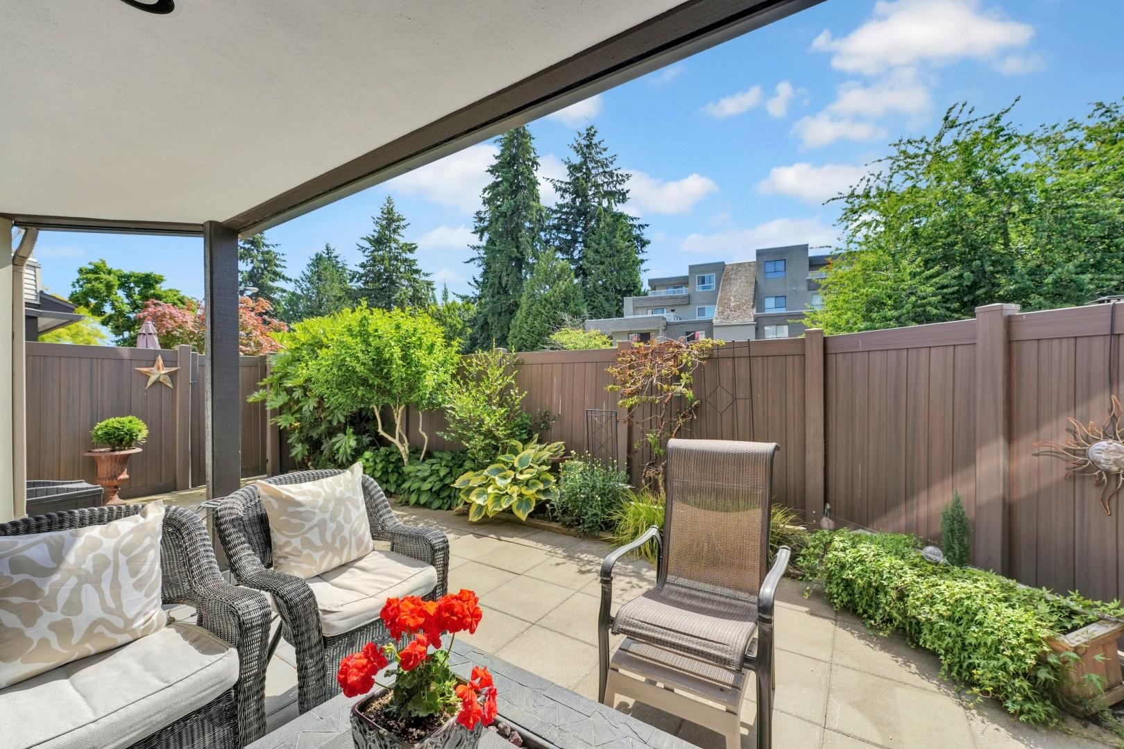 111 1840 E SOUTHMERE CRESCENT