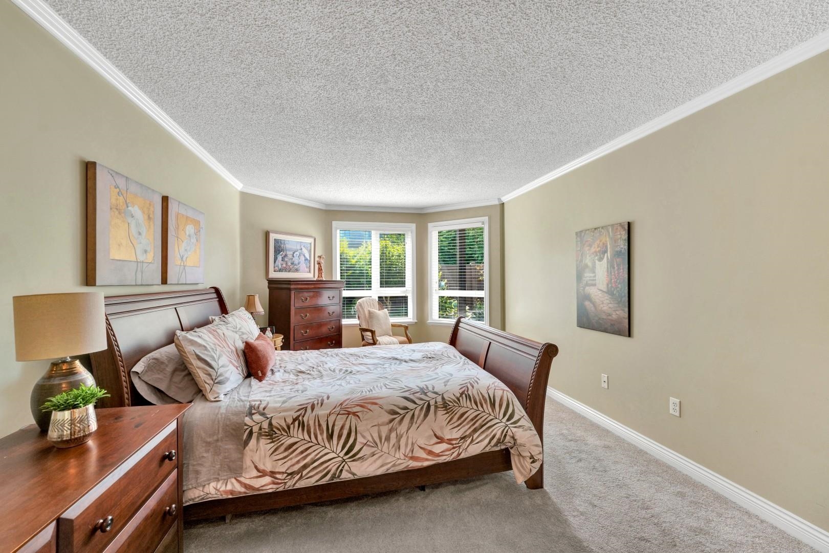 111 1840 E SOUTHMERE CRESCENT