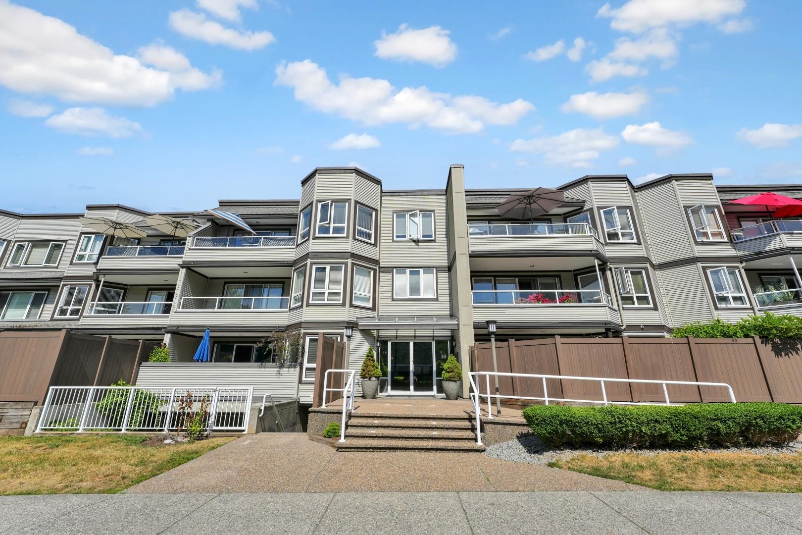 111 1840 E SOUTHMERE CRESCENT