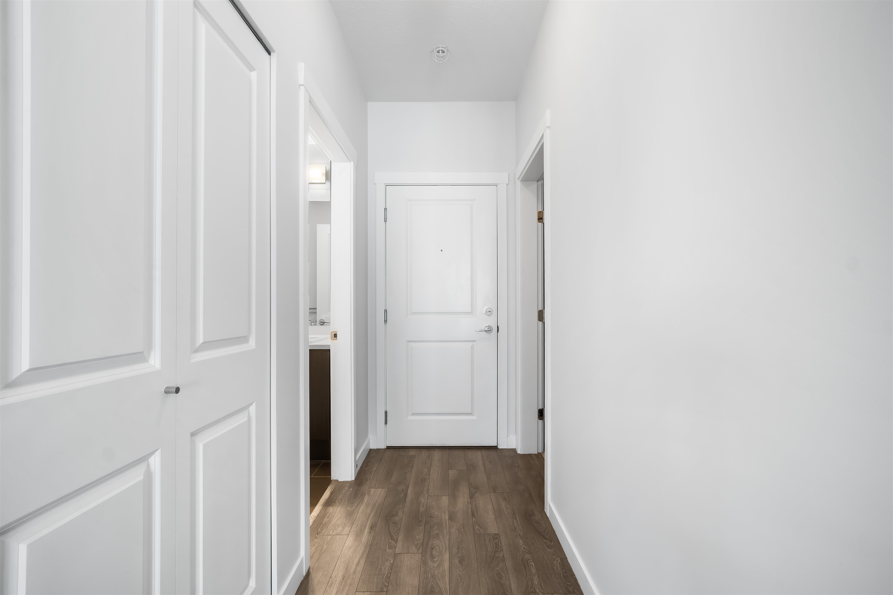408 15848 FRASER HIGHWAY