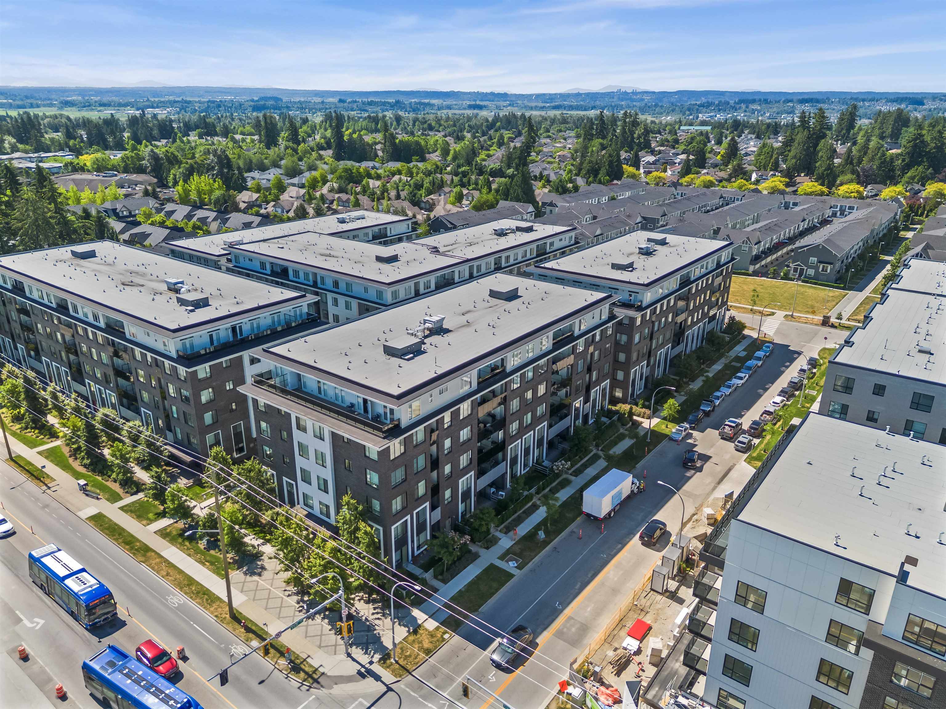 408 15848 FRASER HIGHWAY