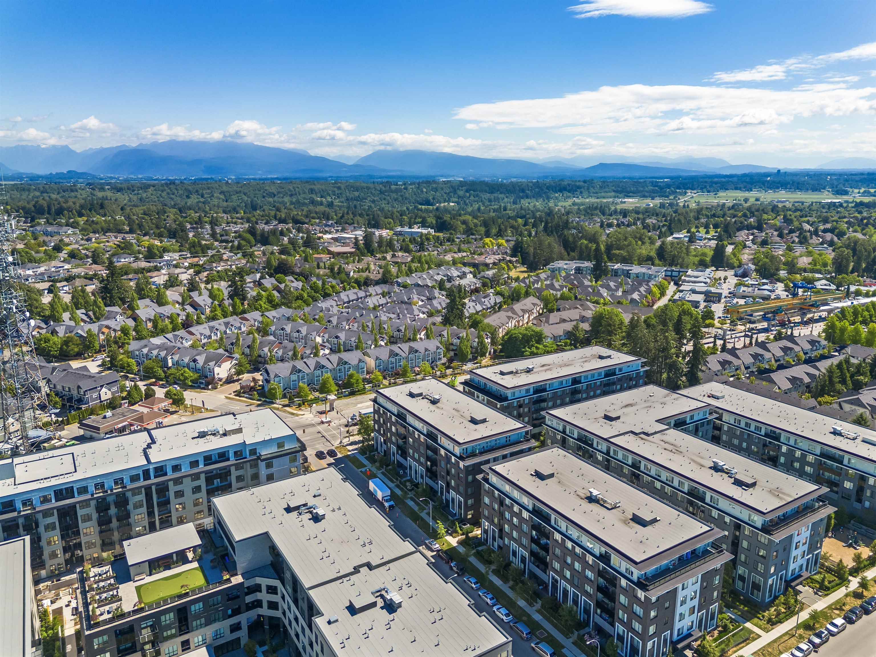 408 15848 FRASER HIGHWAY