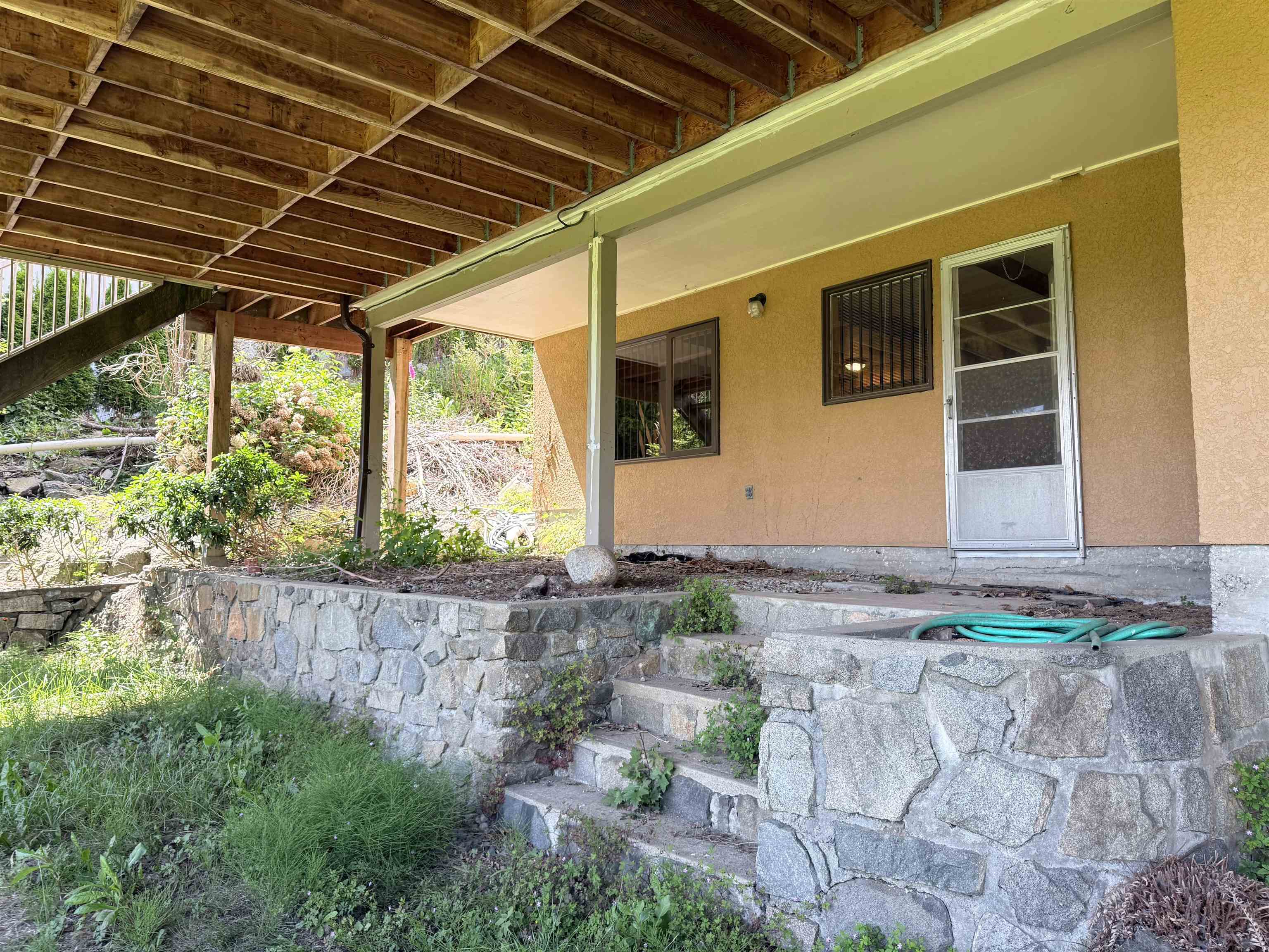 870 GREENWOOD ROAD
