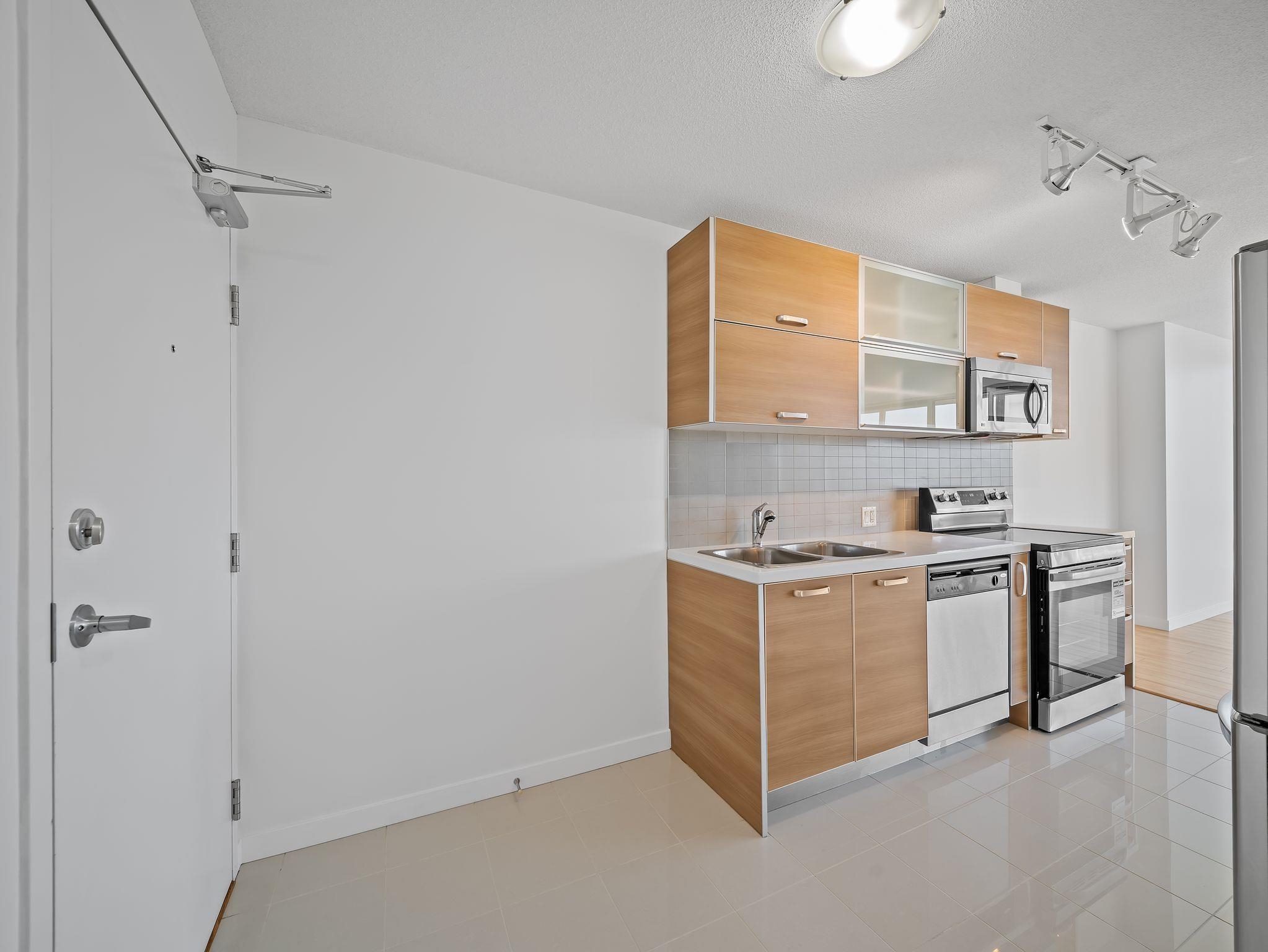 3305 13688 100 AVENUE