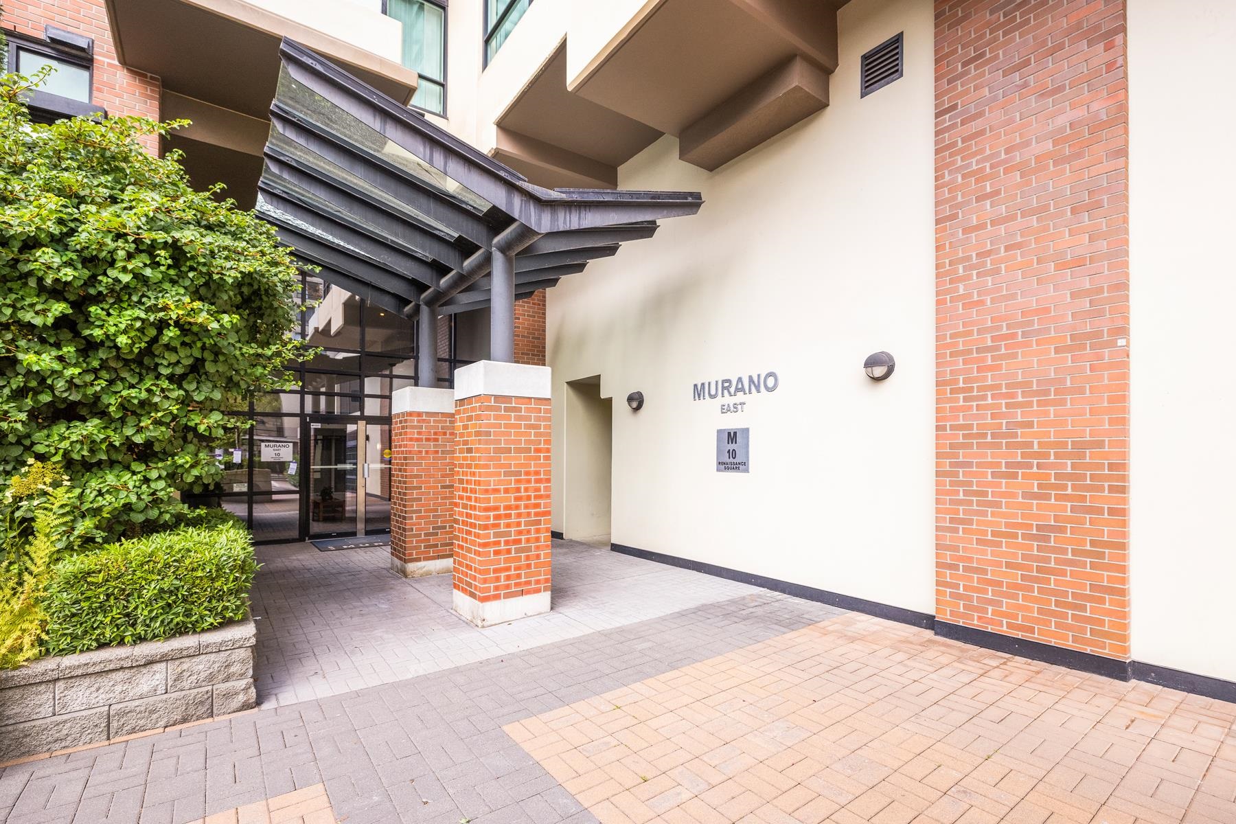 519 10 RENAISSANCE SQUARE