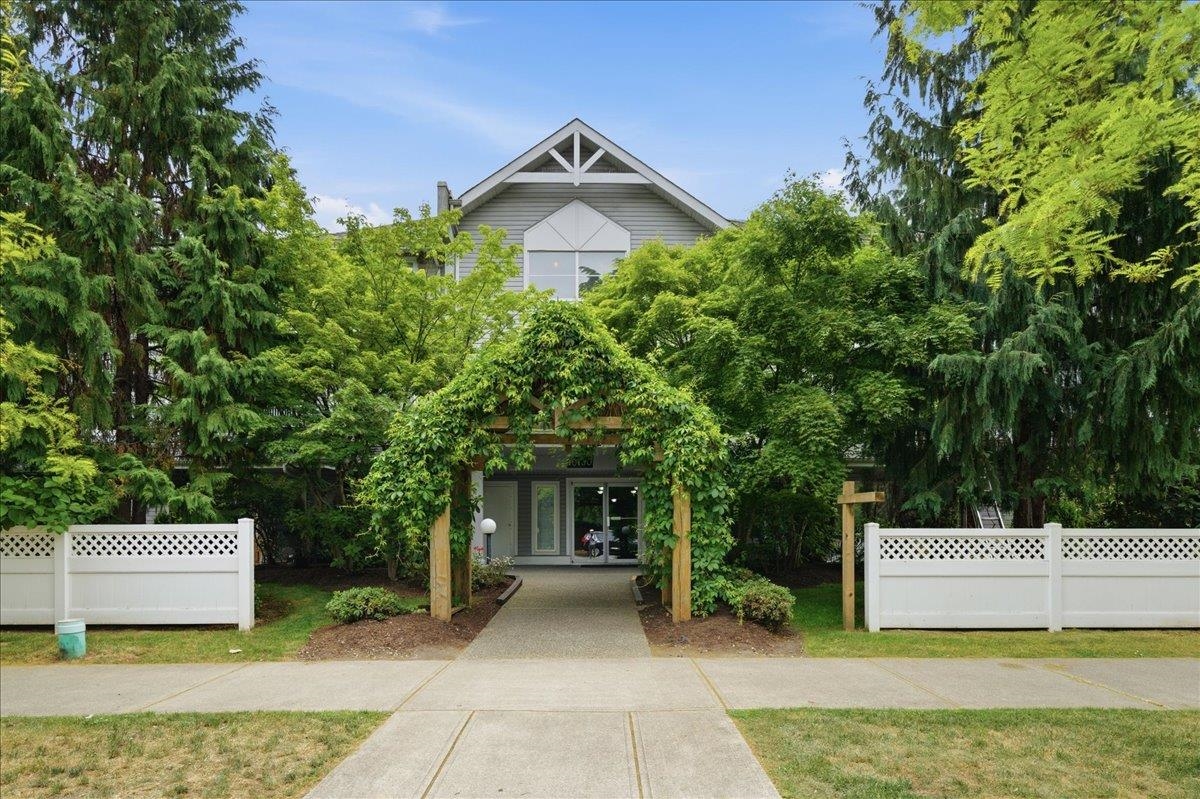 308 10130 139 STREET