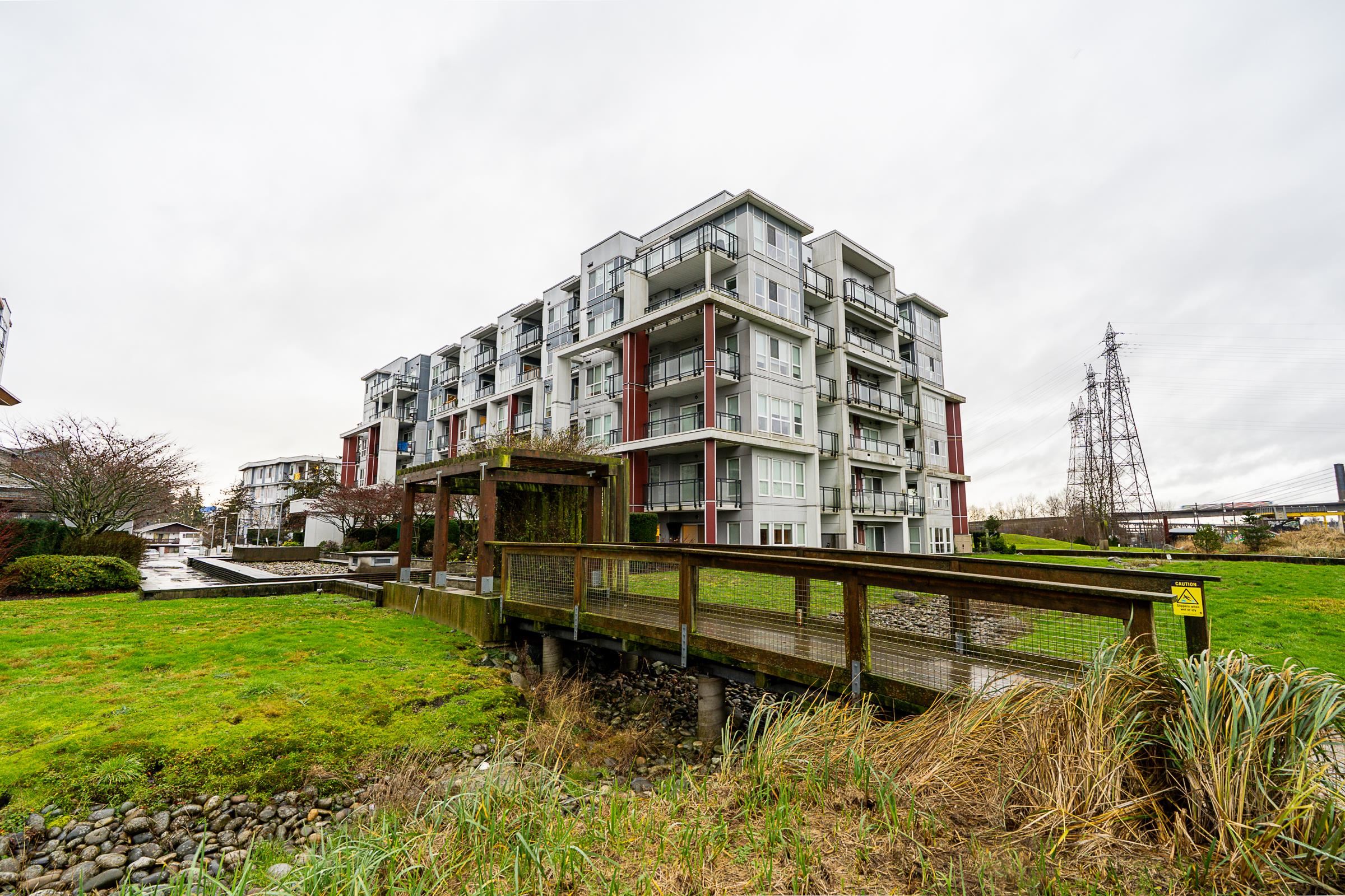 703 10033 RIVER DRIVE