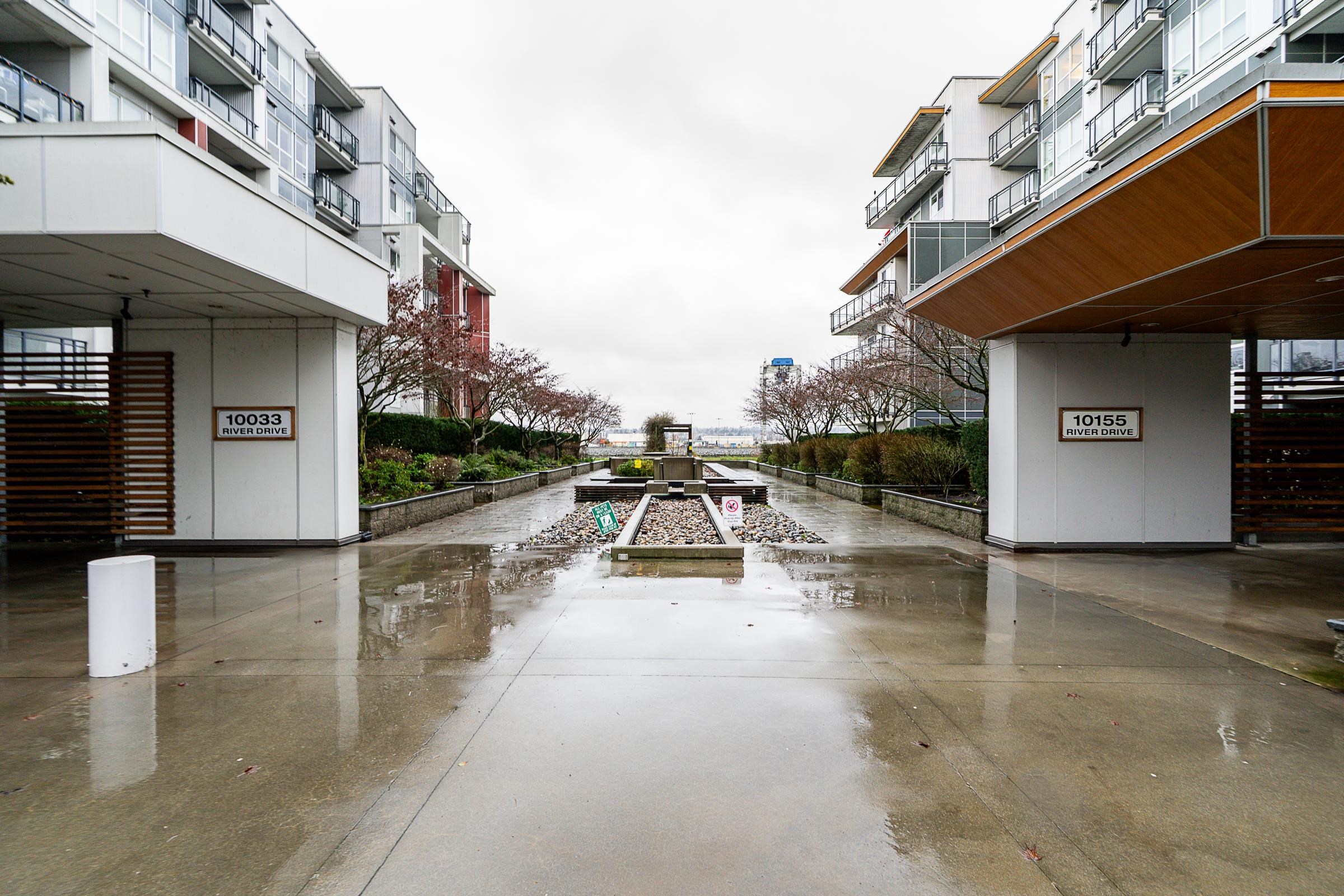 703 10033 RIVER DRIVE