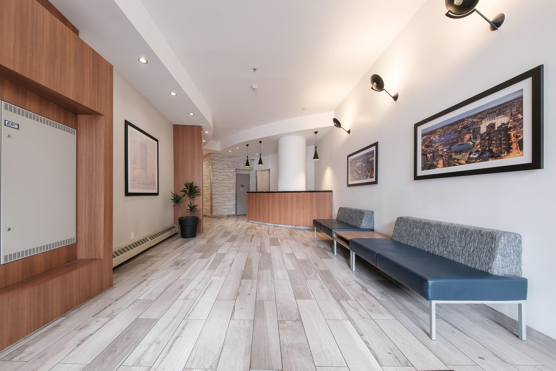 804 183 KEEFER PLACE